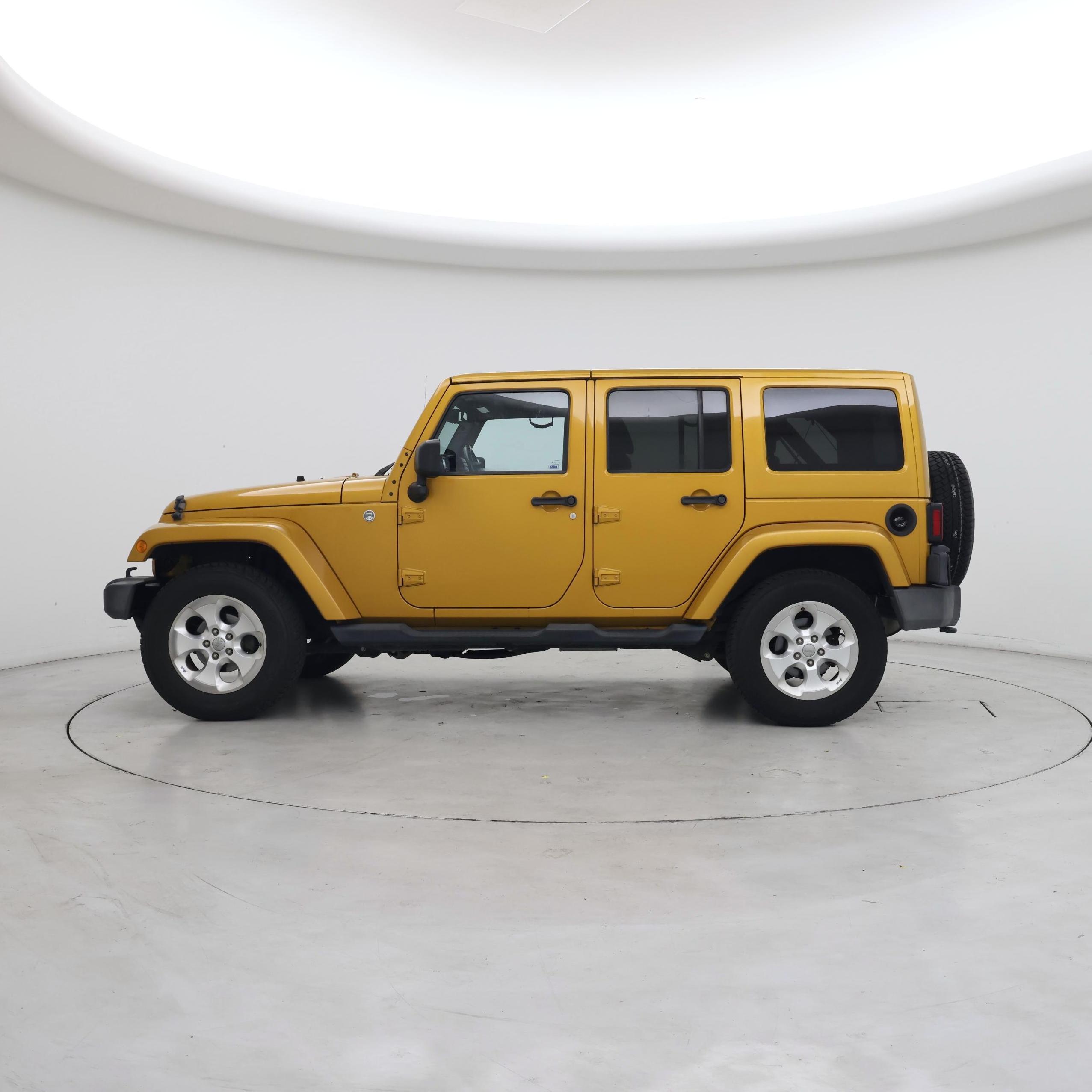Thumbnail: 2014 Jeep Wrangler - 3