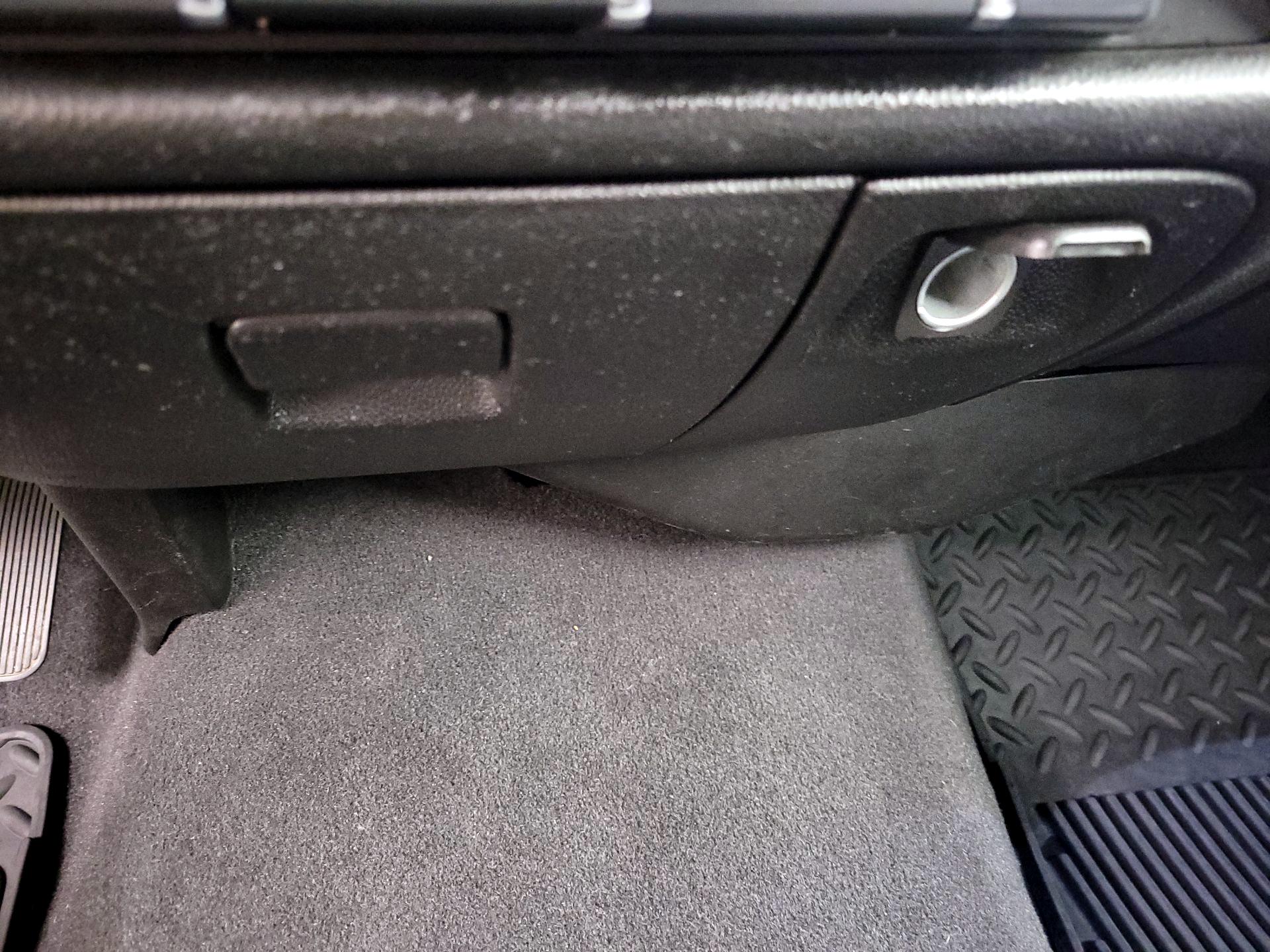 Thumbnail: 2019 Chevrolet Silverado 1500 - 18