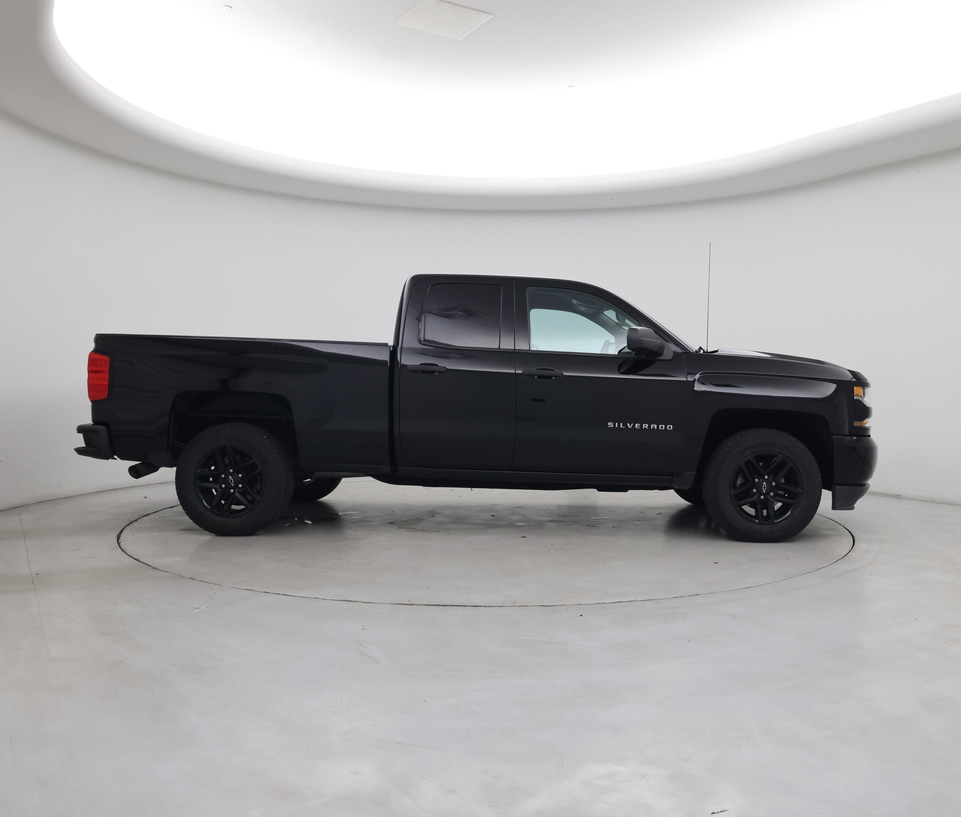 Thumbnail: 2019 Chevrolet Silverado 1500 - 7