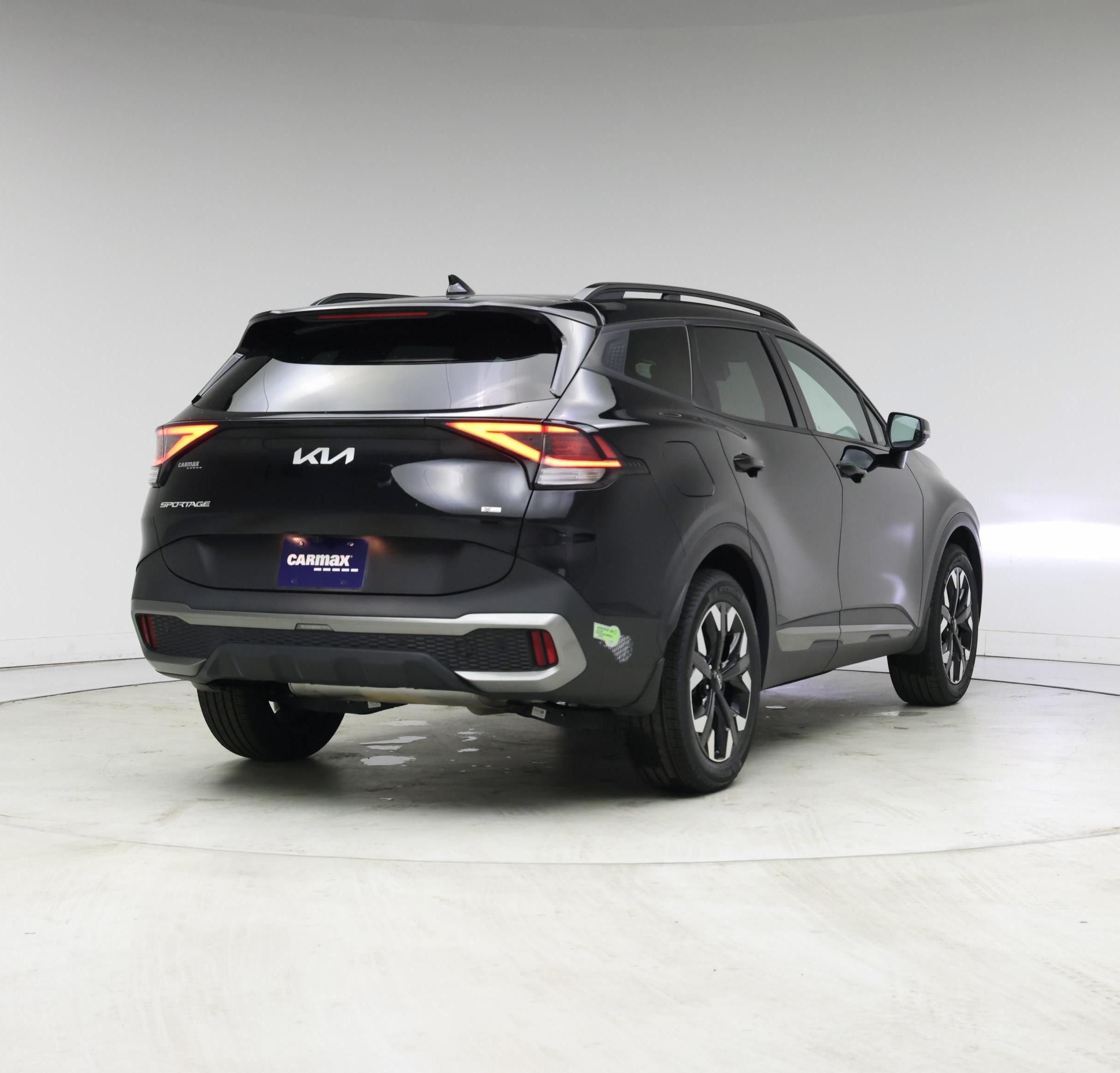 Thumbnail: 2023 Kia Sportage - 8
