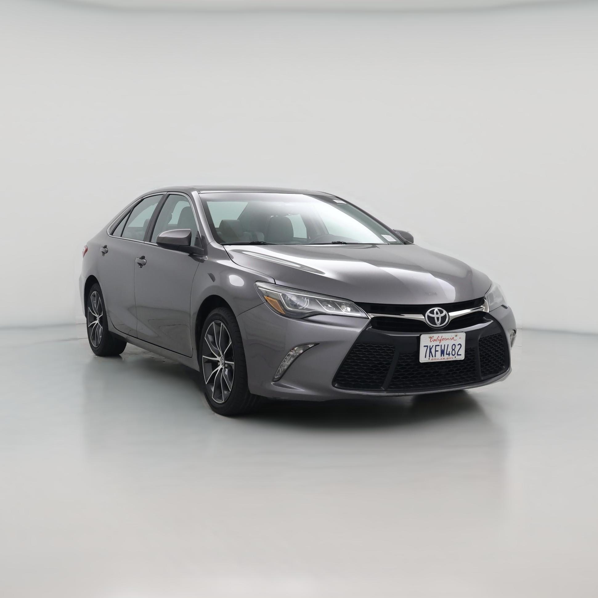 Thumbnail: 2015 Toyota Camry - 1