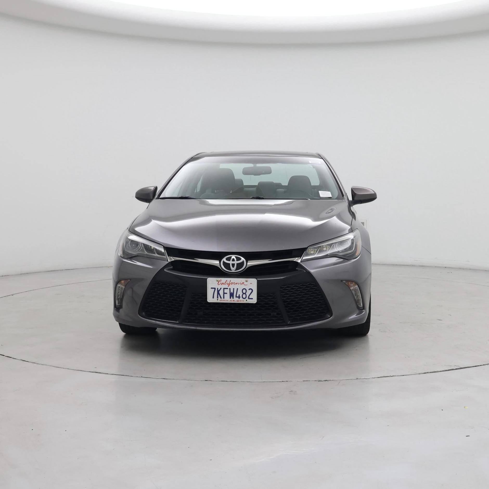 Thumbnail: 2015 Toyota Camry - 5