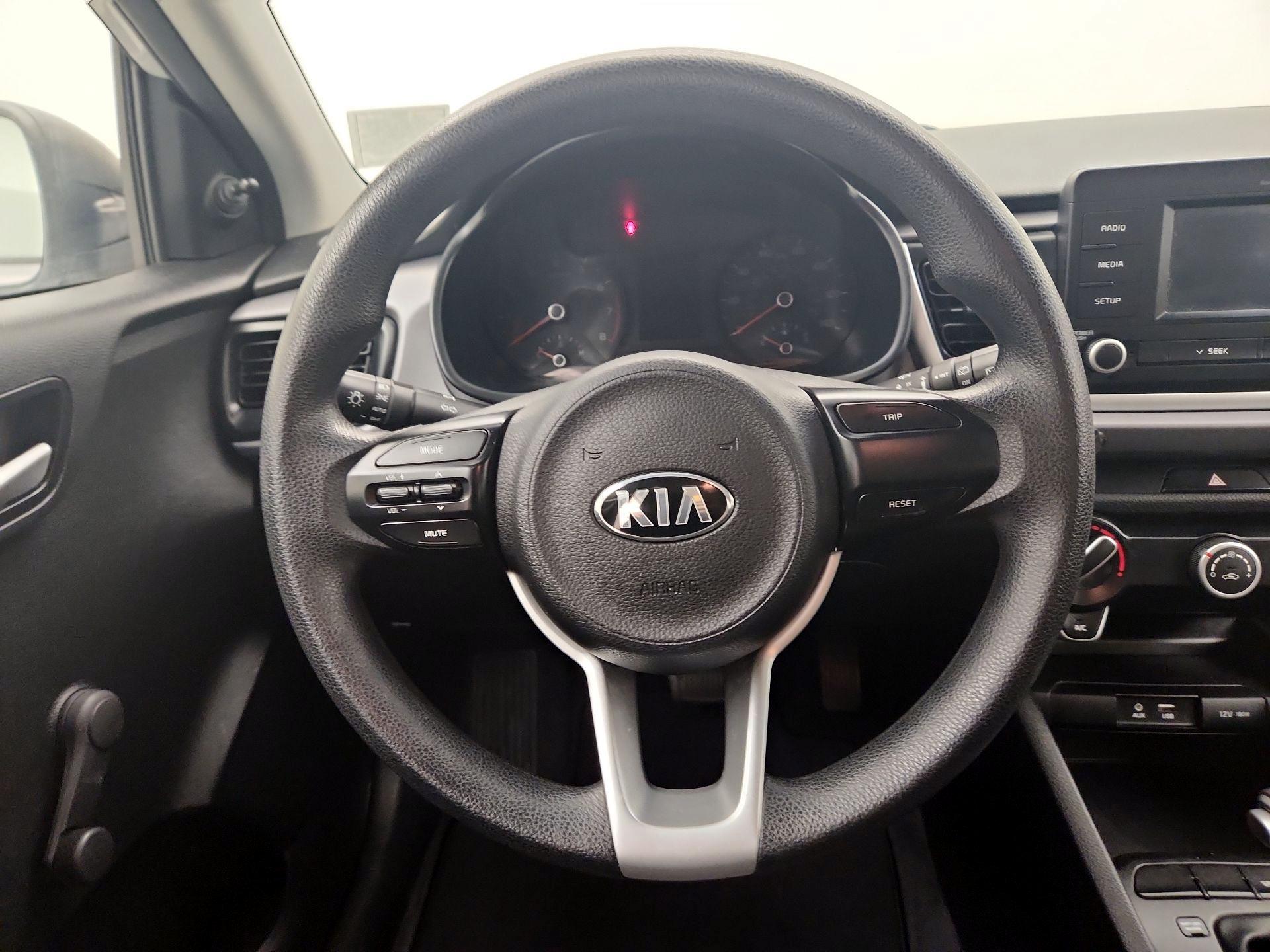 Thumbnail: 2018 Kia Rio5 - 10