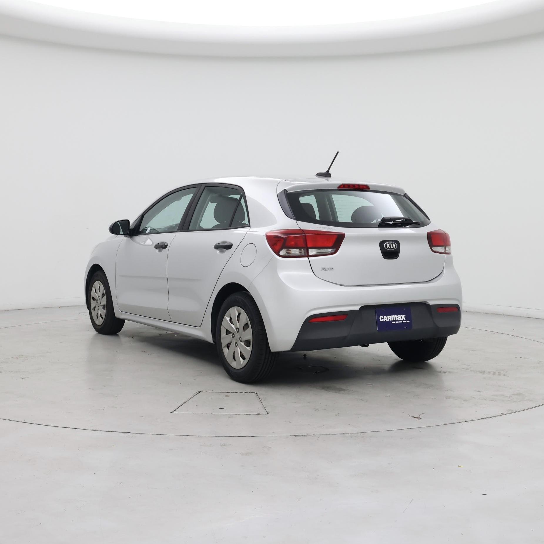 Thumbnail: 2018 Kia Rio5 - 2
