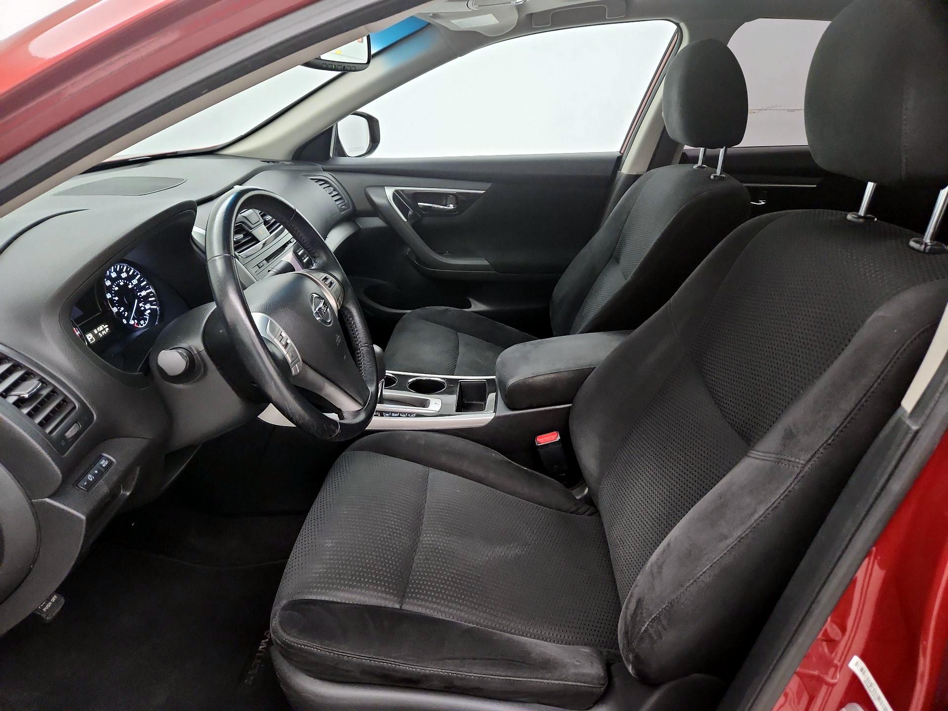 Thumbnail: 2014 Nissan Altima - 11