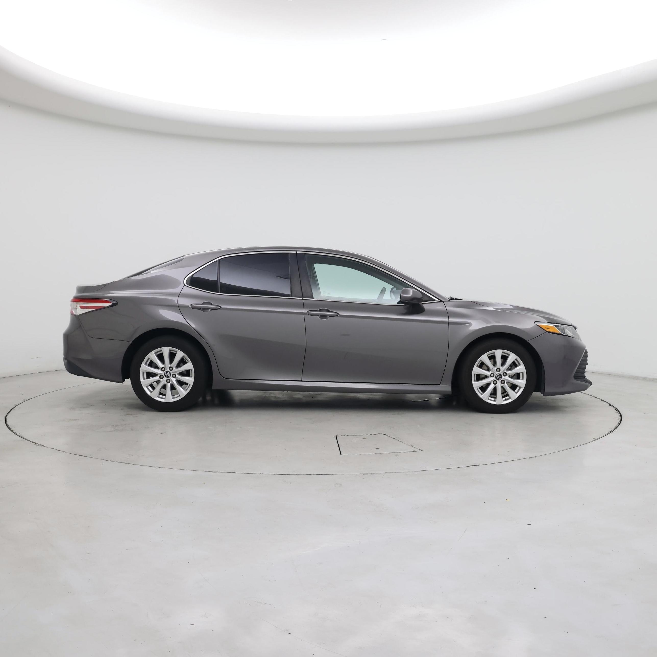Thumbnail: 2018 Toyota Camry - 7