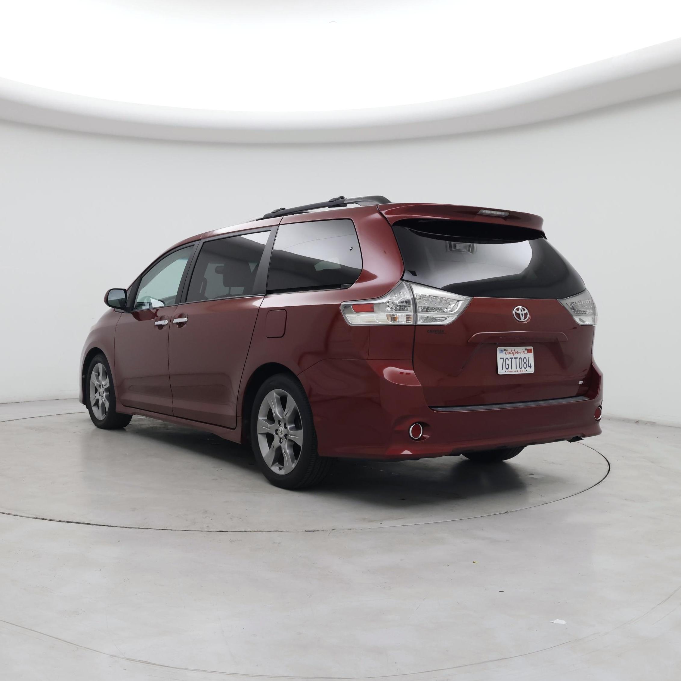 Thumbnail: 2014 Toyota Sienna - 2