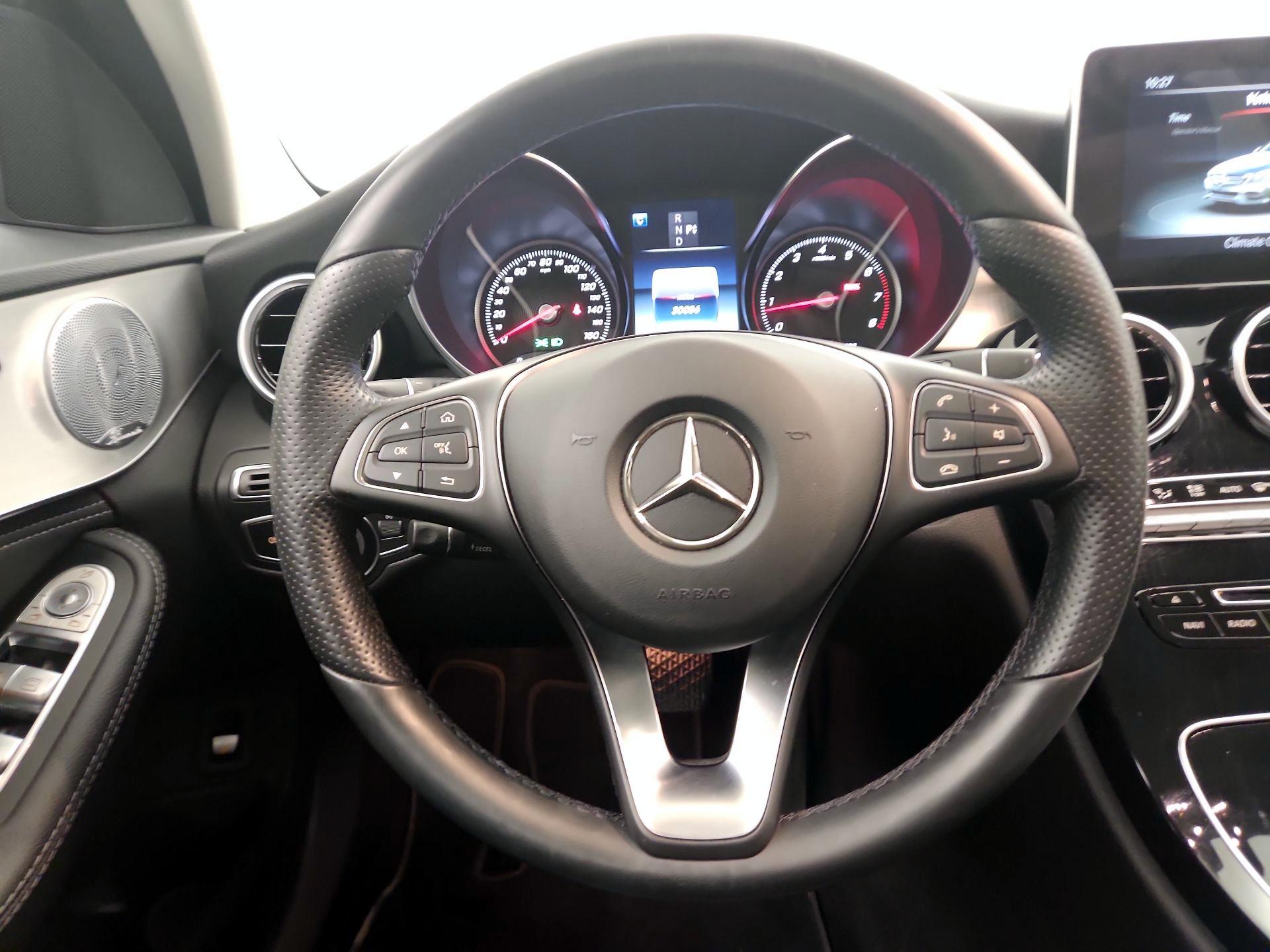 Thumbnail: 2016 Mercedes-Benz C-Class - 10