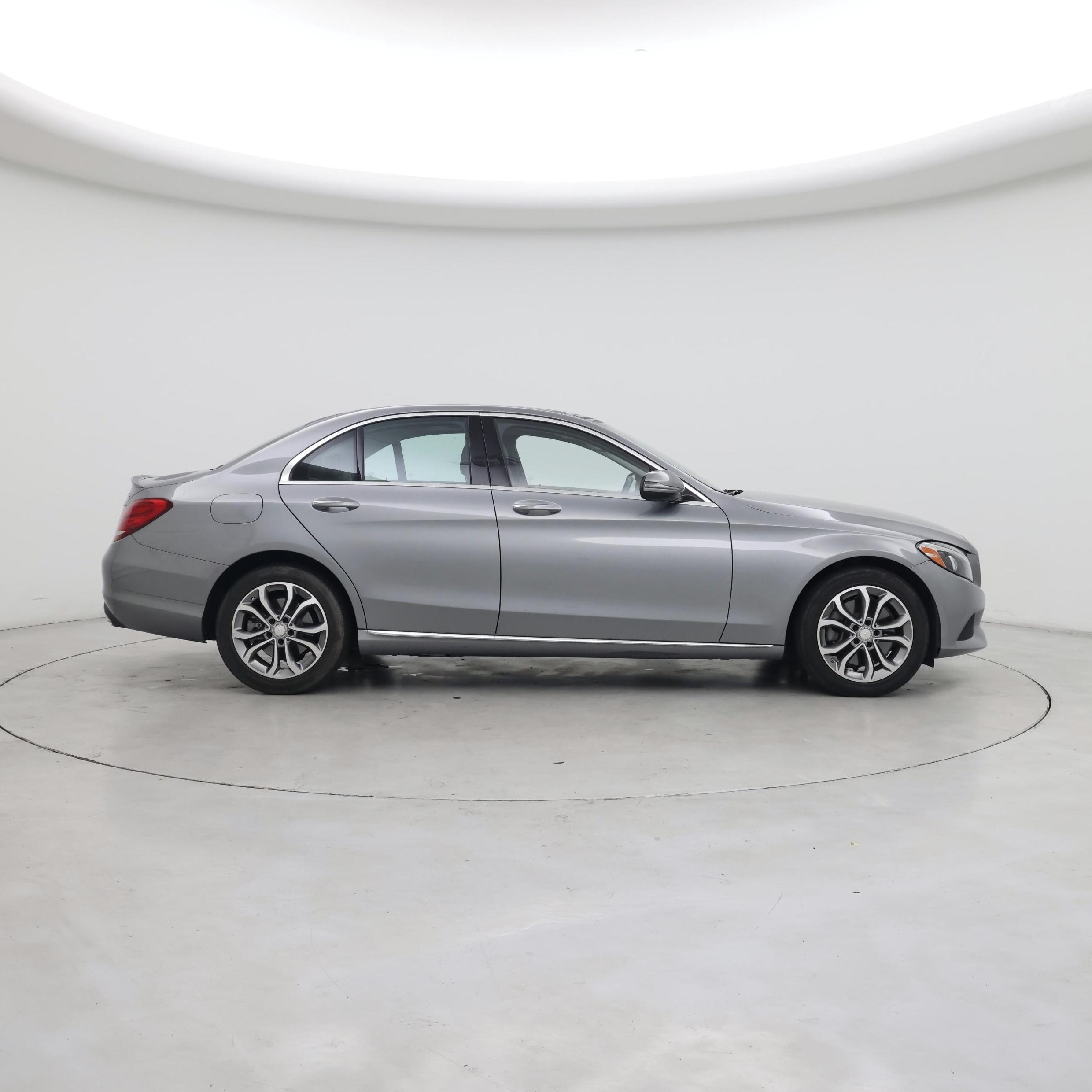 Thumbnail: 2016 Mercedes-Benz C-Class - 7