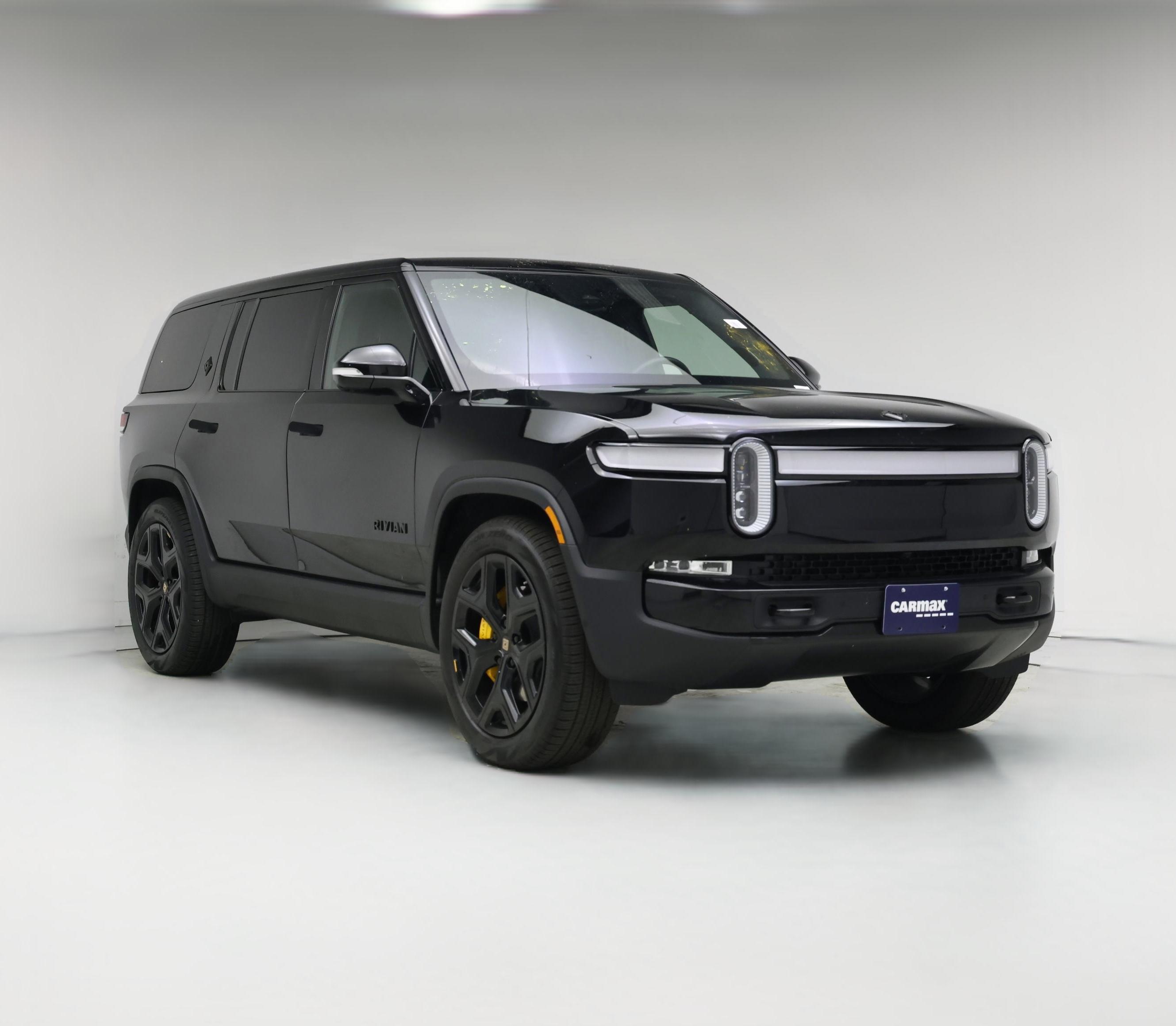 Thumbnail: 2023 Rivian R1S - 1