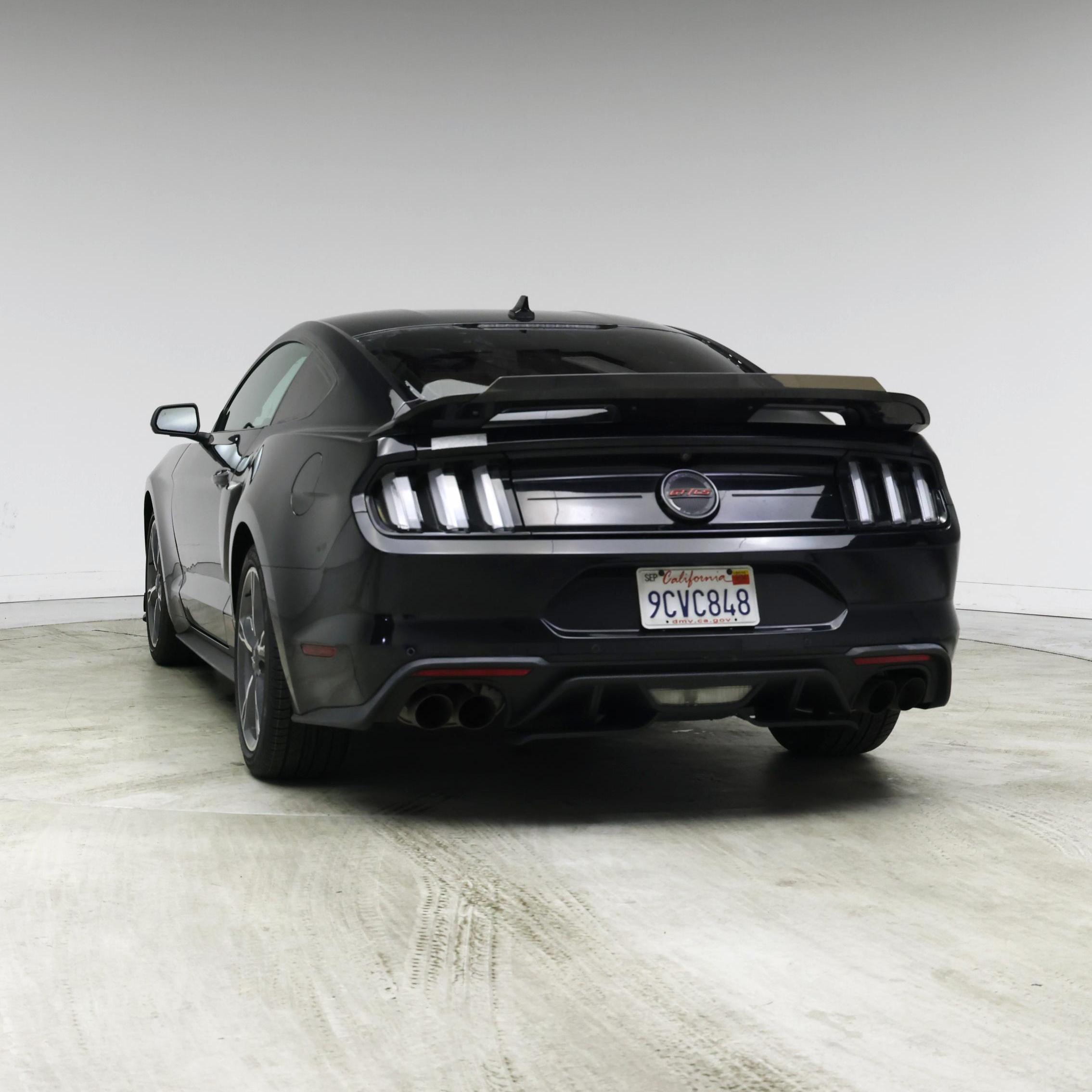Thumbnail: 2022 Ford Mustang - 6