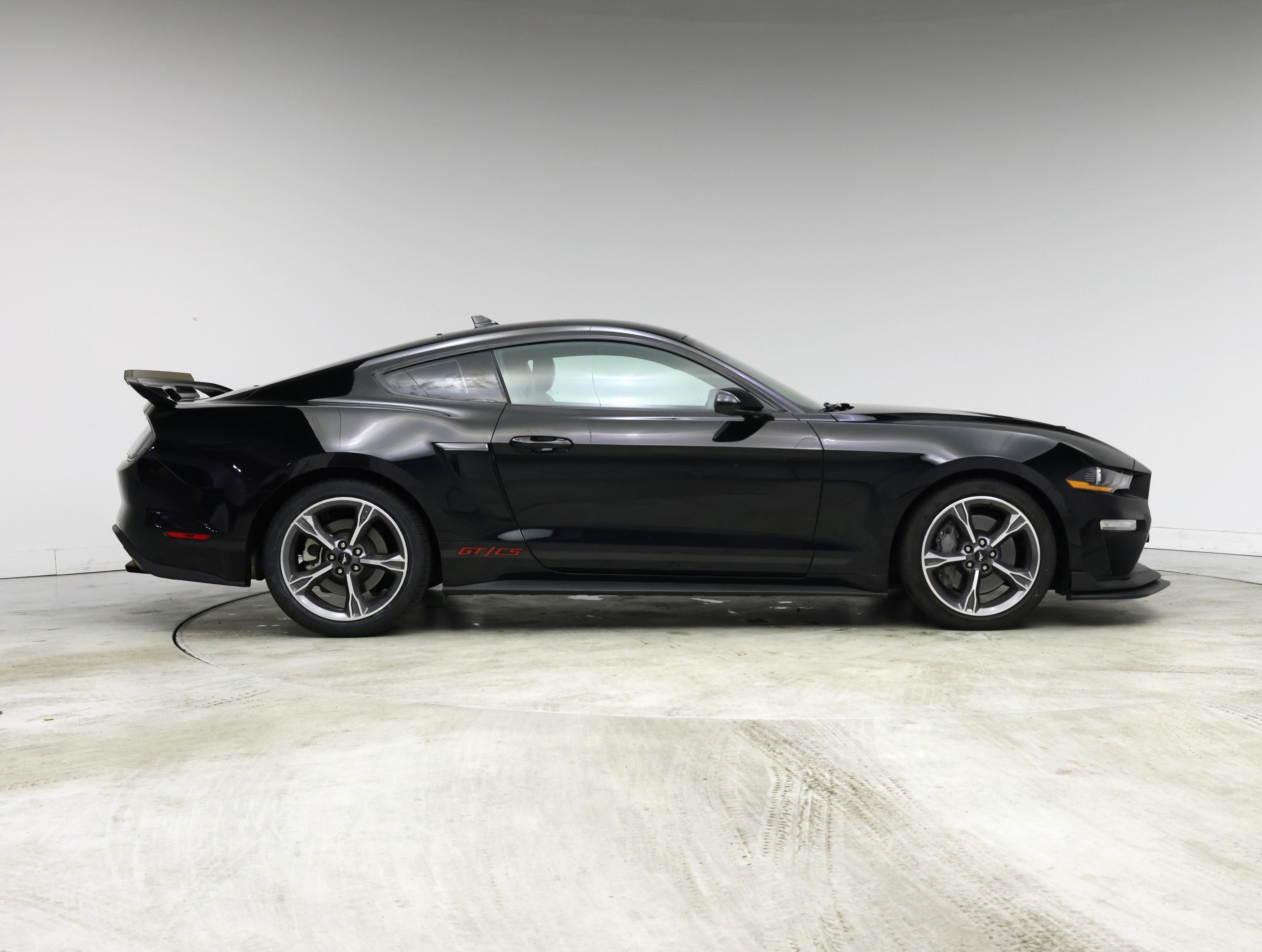 Thumbnail: 2022 Ford Mustang - 7