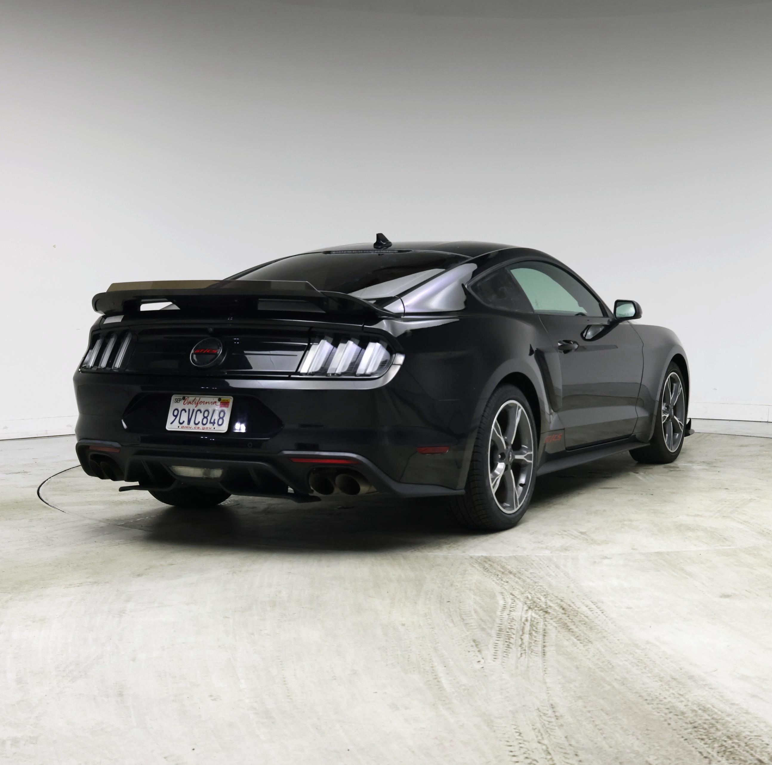 Thumbnail: 2022 Ford Mustang - 8