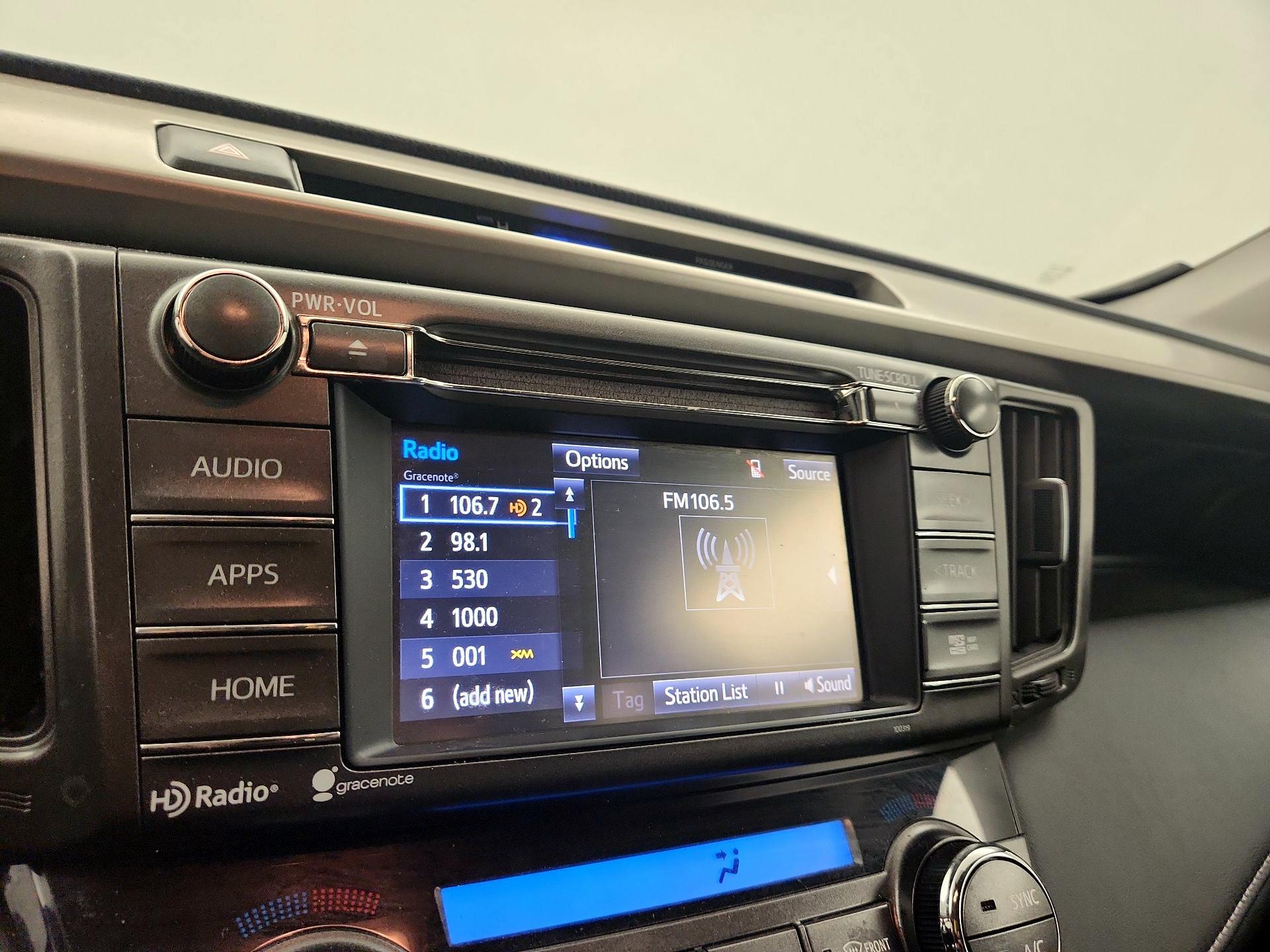 Thumbnail: 2015 Toyota RAV4 - 15