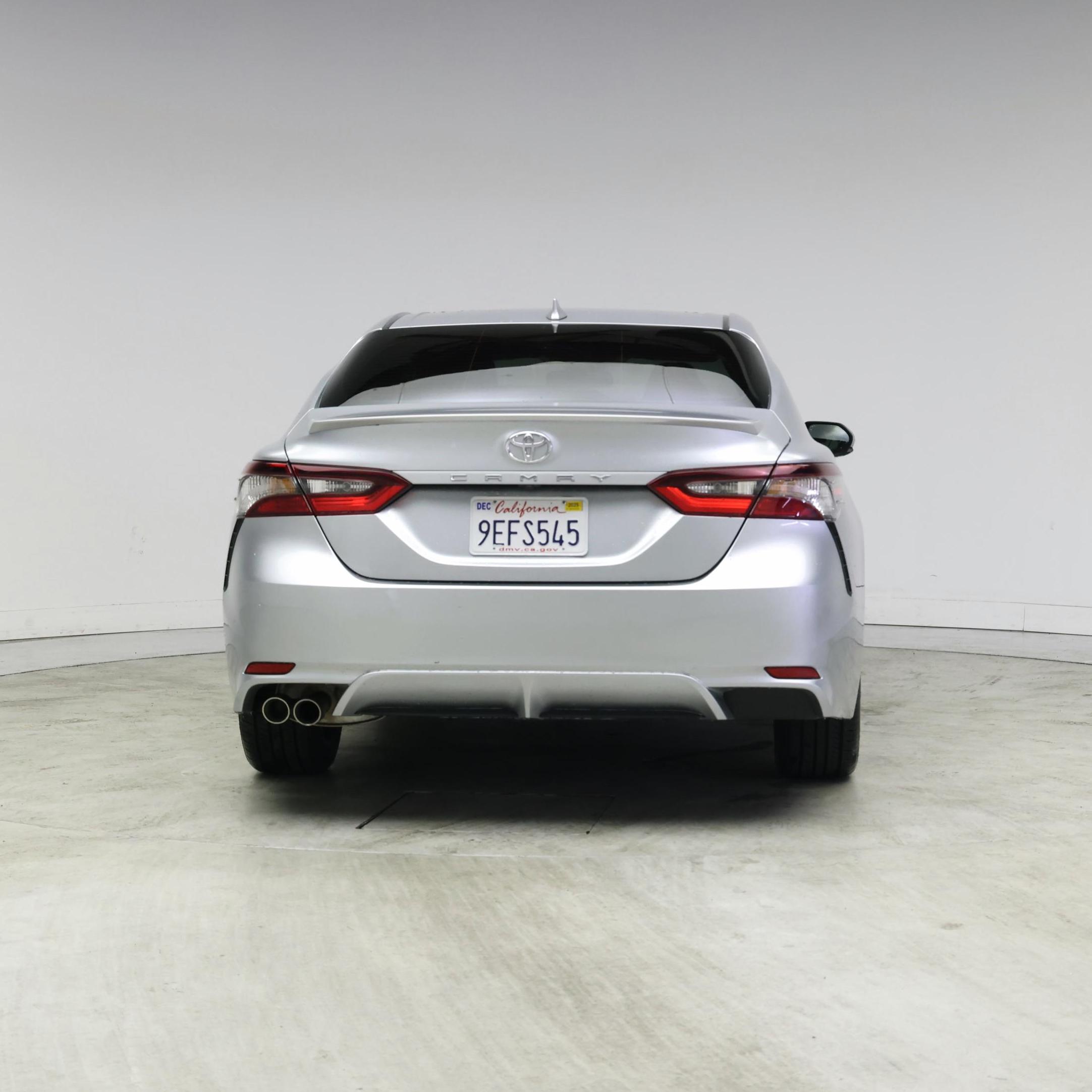 Thumbnail: 2023 Toyota Camry - 6