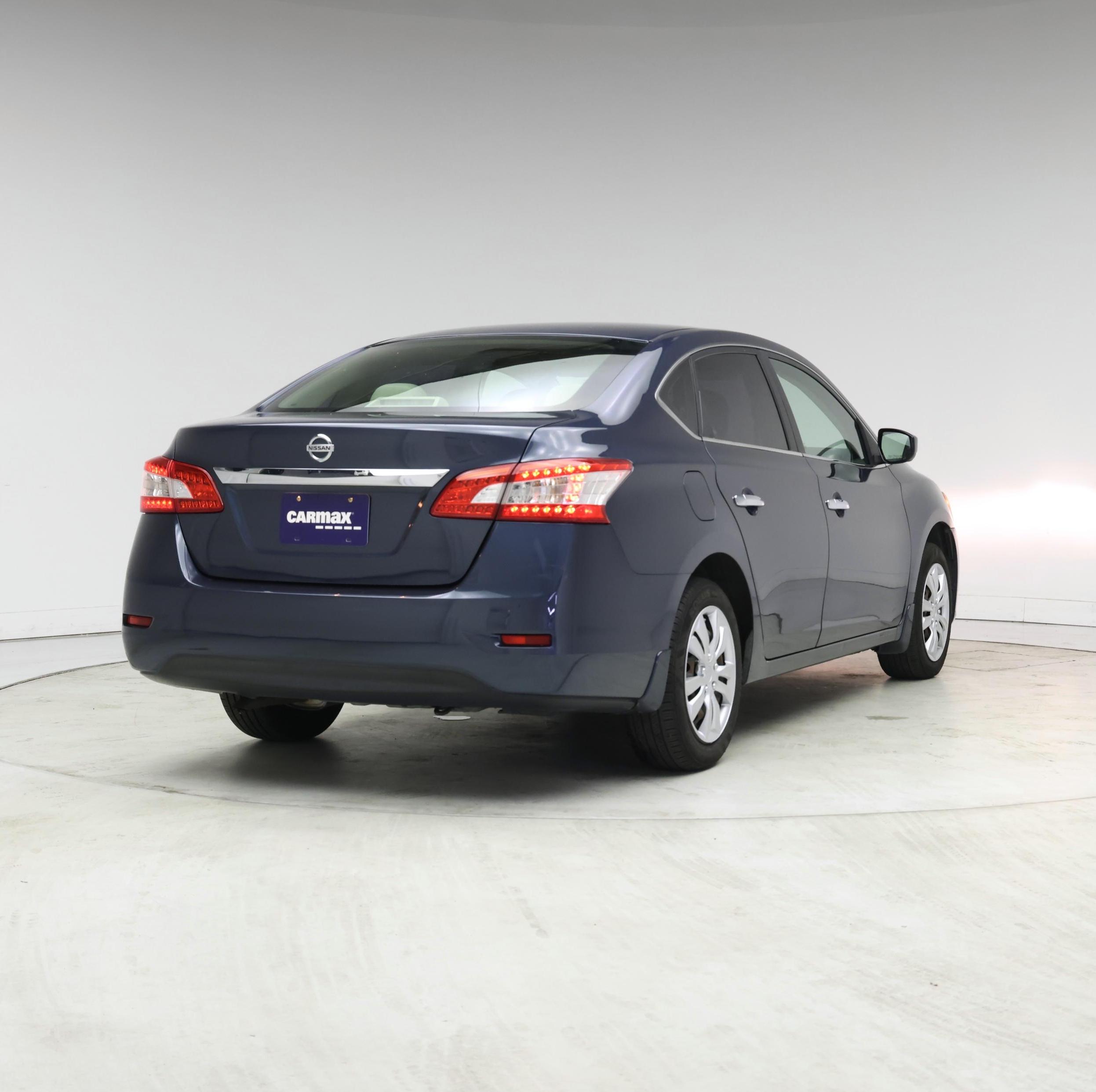 Thumbnail: 2014 Nissan Sentra - 8