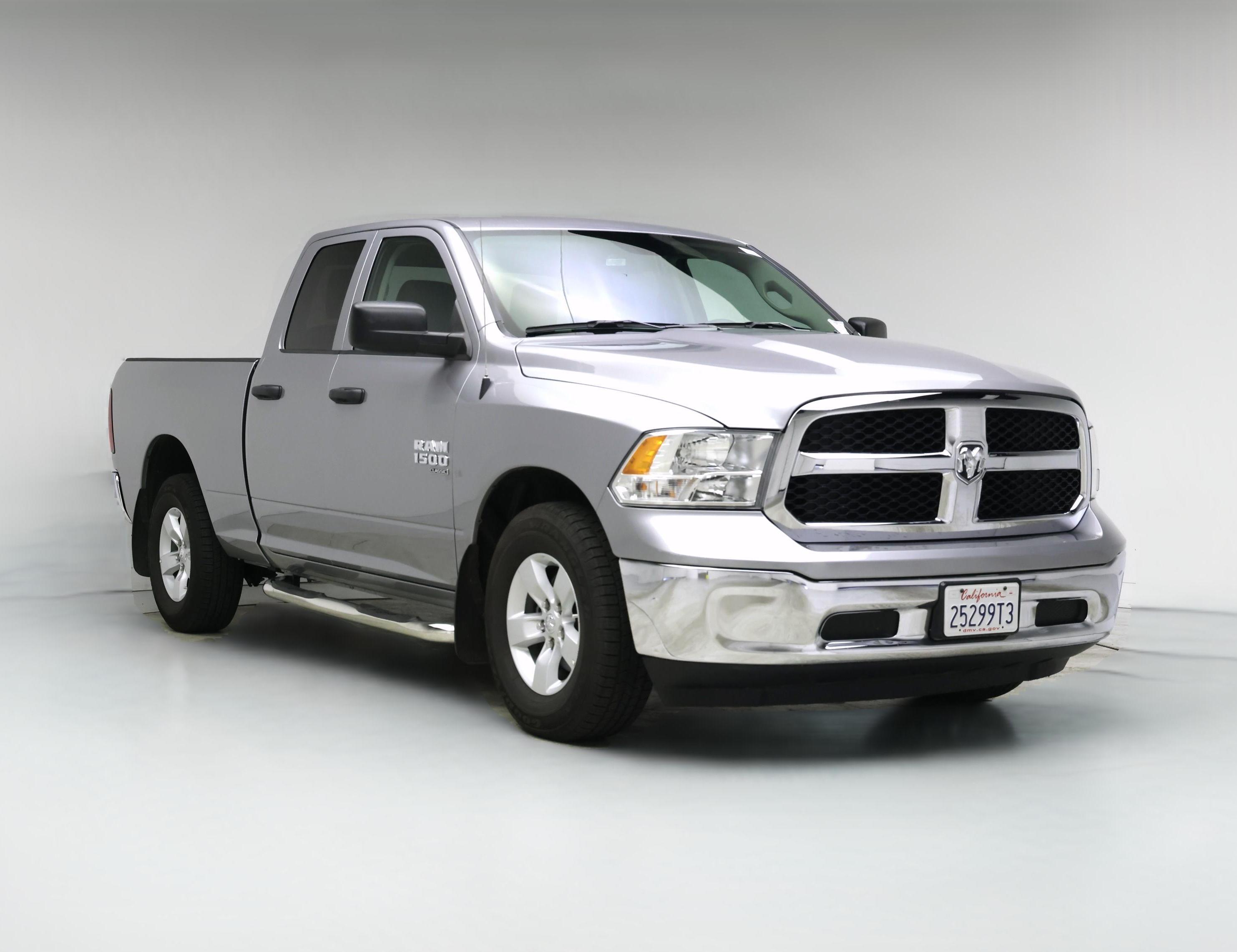 Thumbnail: 2022 RAM 1500 Classic - 1