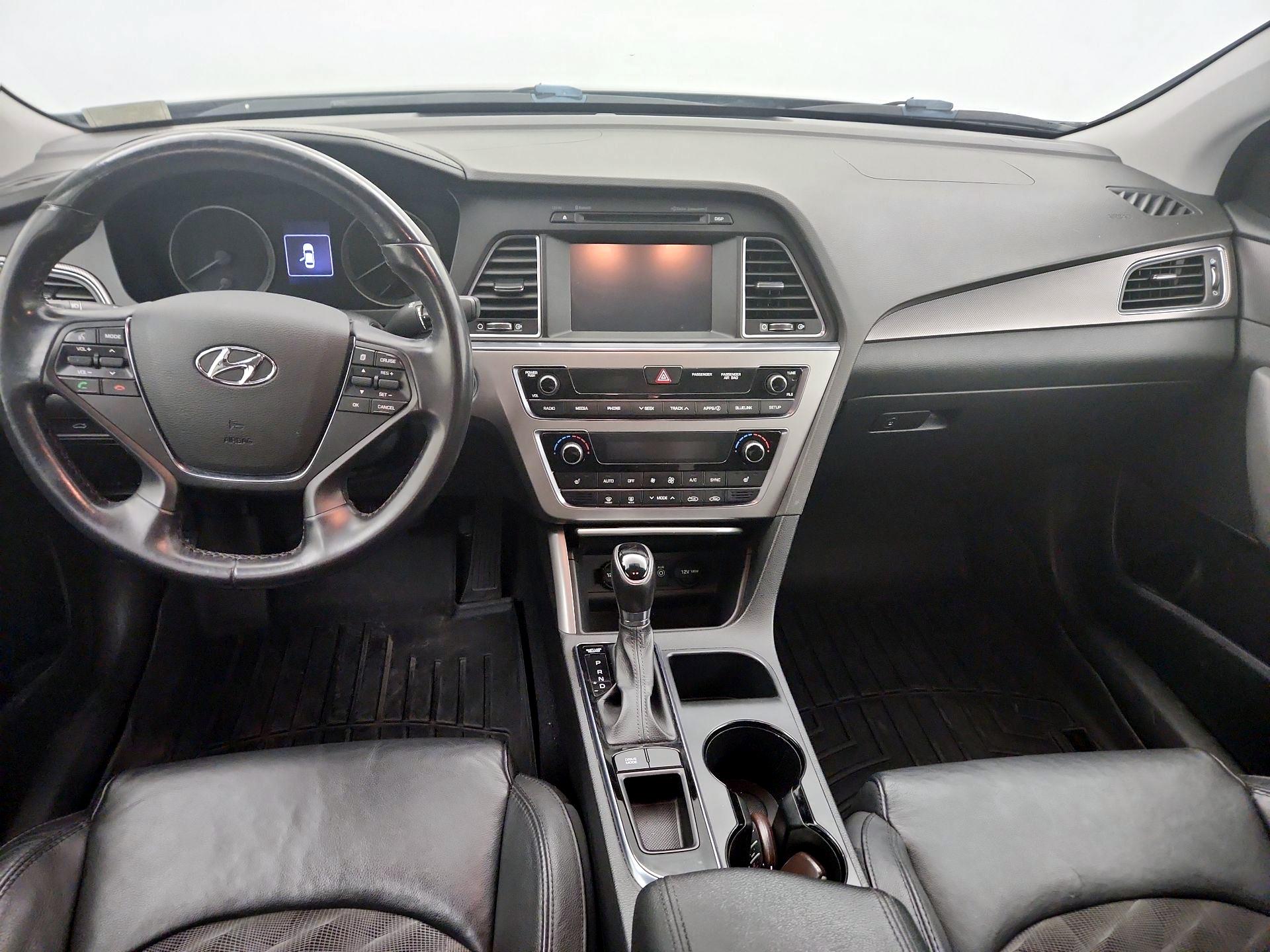 Thumbnail: 2016 Hyundai Sonata - 9