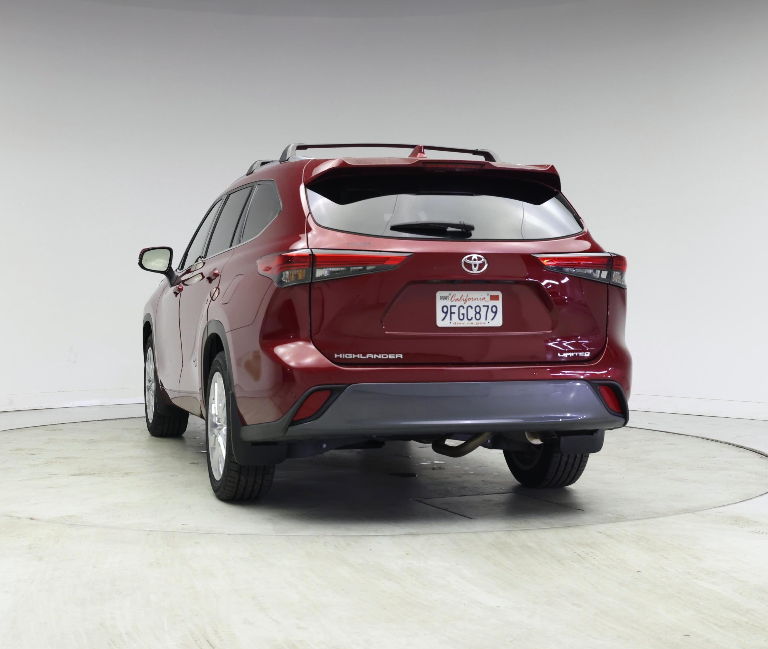 Thumbnail: 2023 Toyota Highlander - 6