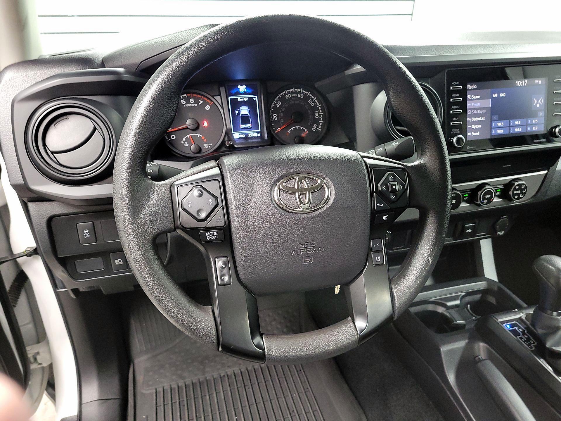 Thumbnail: 2022 Toyota Tacoma - 10