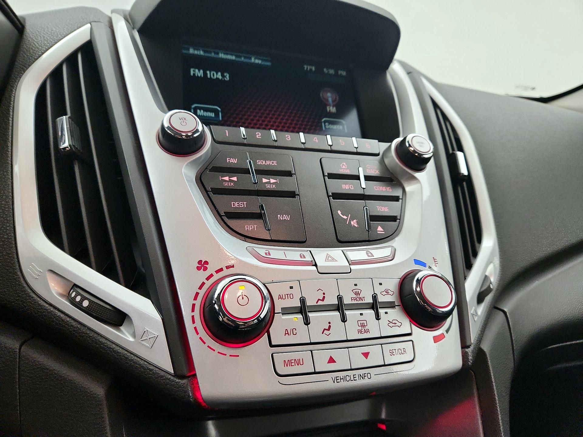 Thumbnail: 2015 GMC Terrain - 15