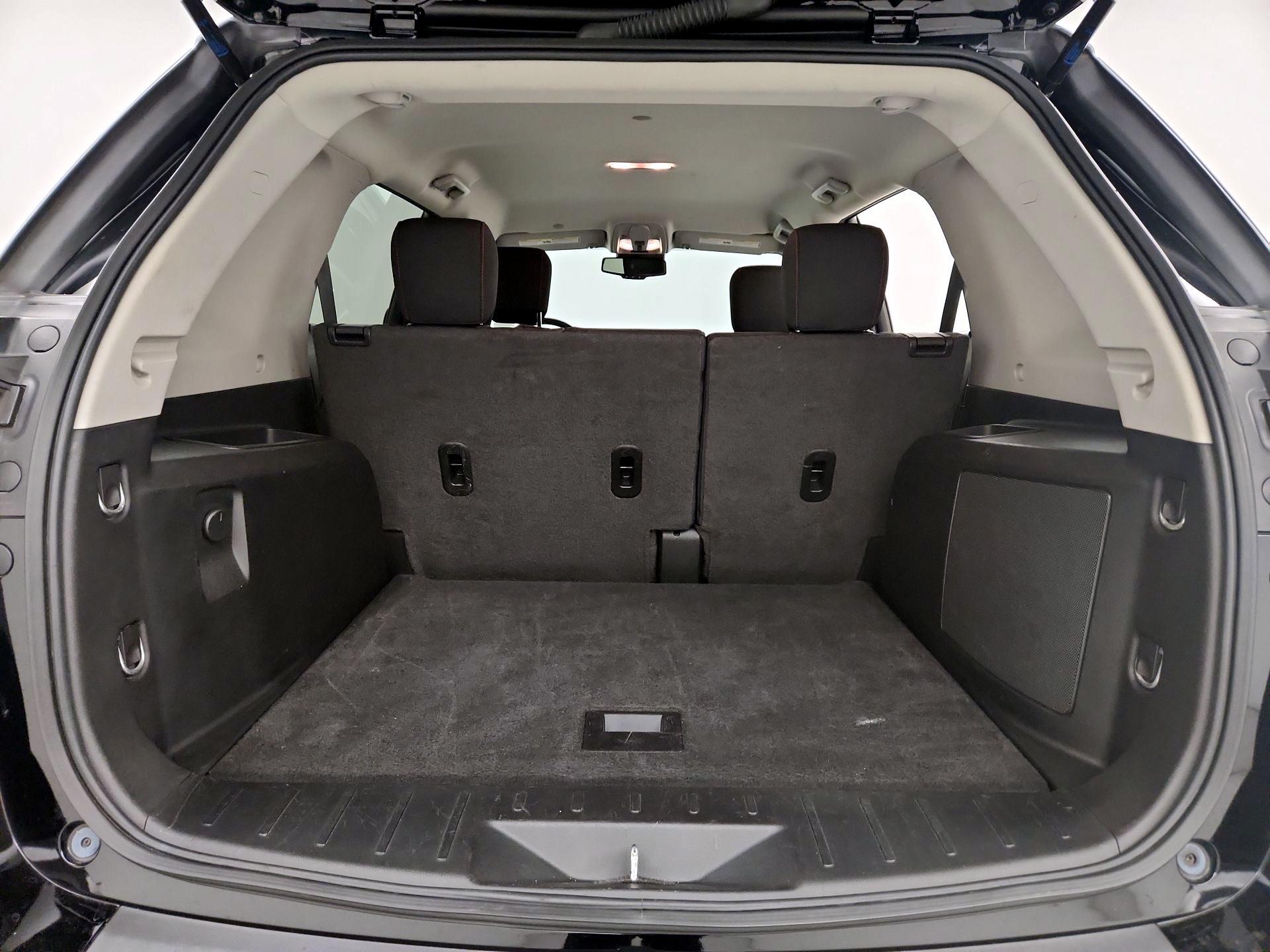 Thumbnail: 2015 GMC Terrain - 19