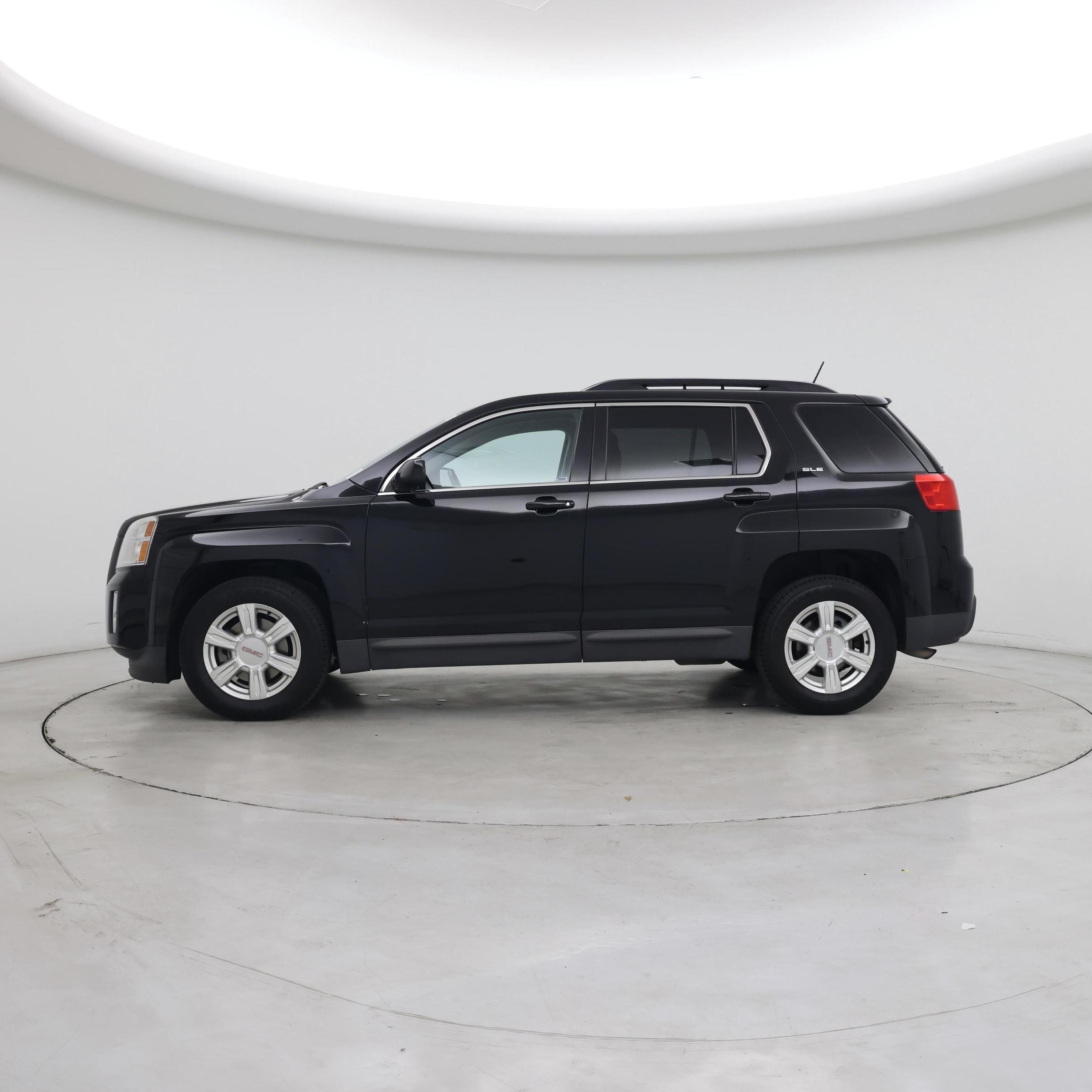 Thumbnail: 2015 GMC Terrain - 3