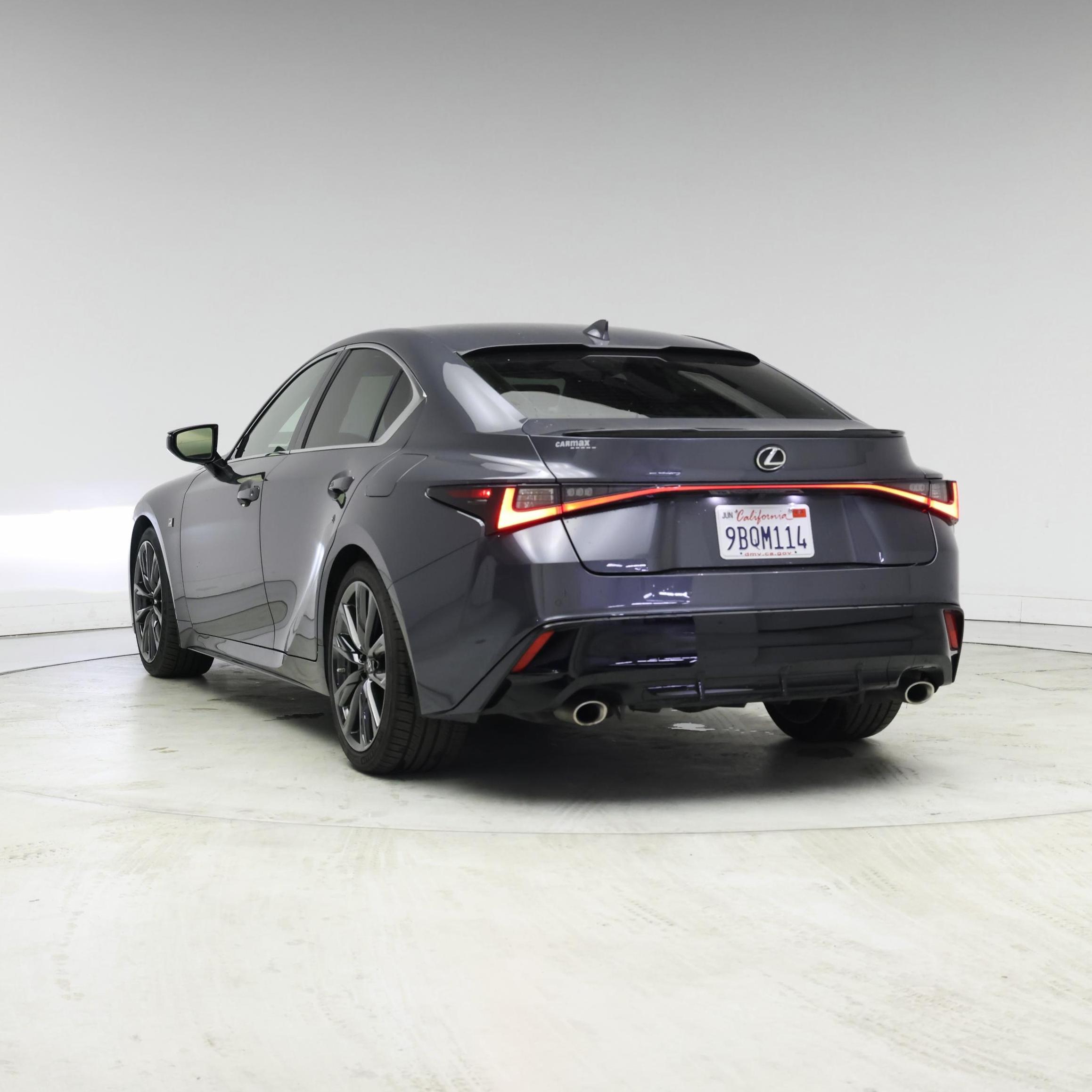 Thumbnail: 2022 Lexus IS - 2