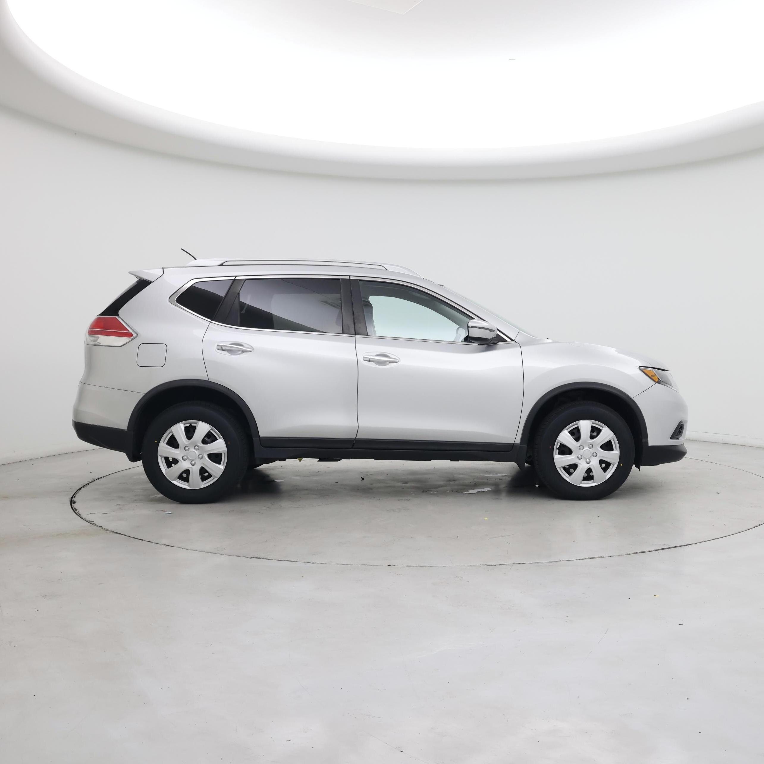 Thumbnail: 2016 Nissan Rogue - 7
