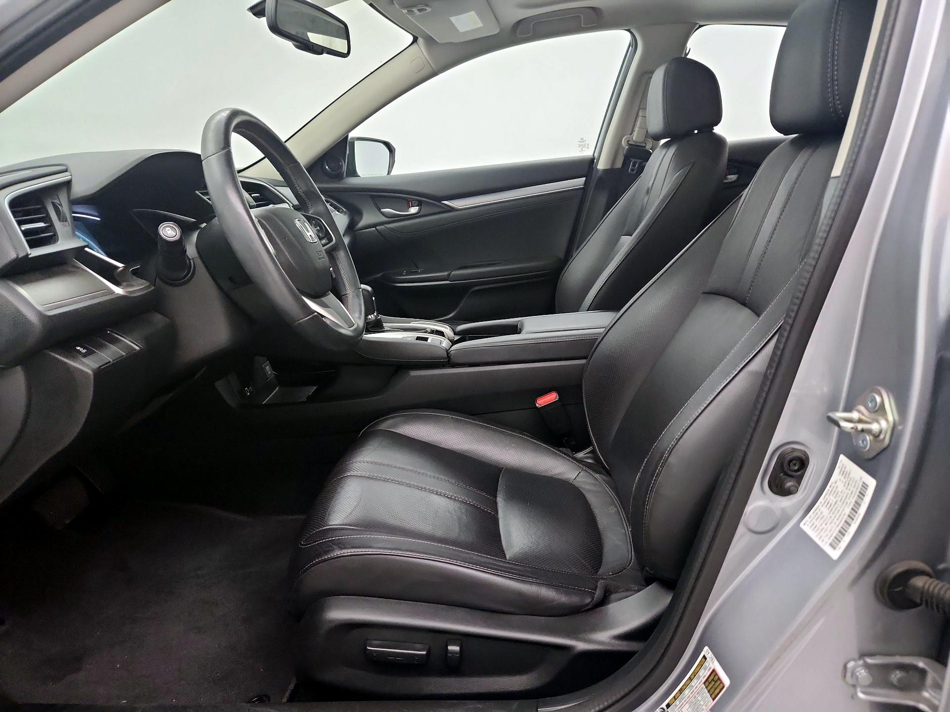 Thumbnail: 2016 Honda Civic - 11
