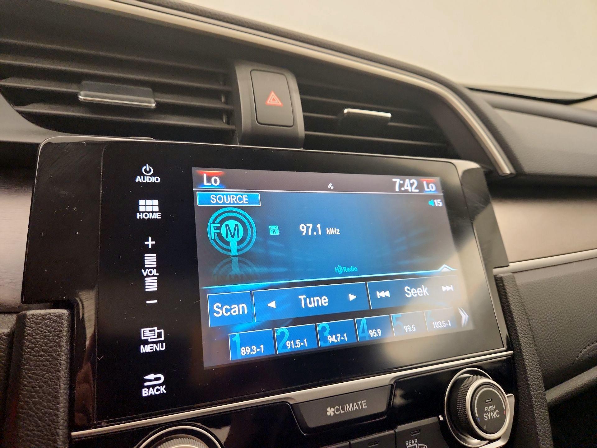 Thumbnail: 2016 Honda Civic - 15