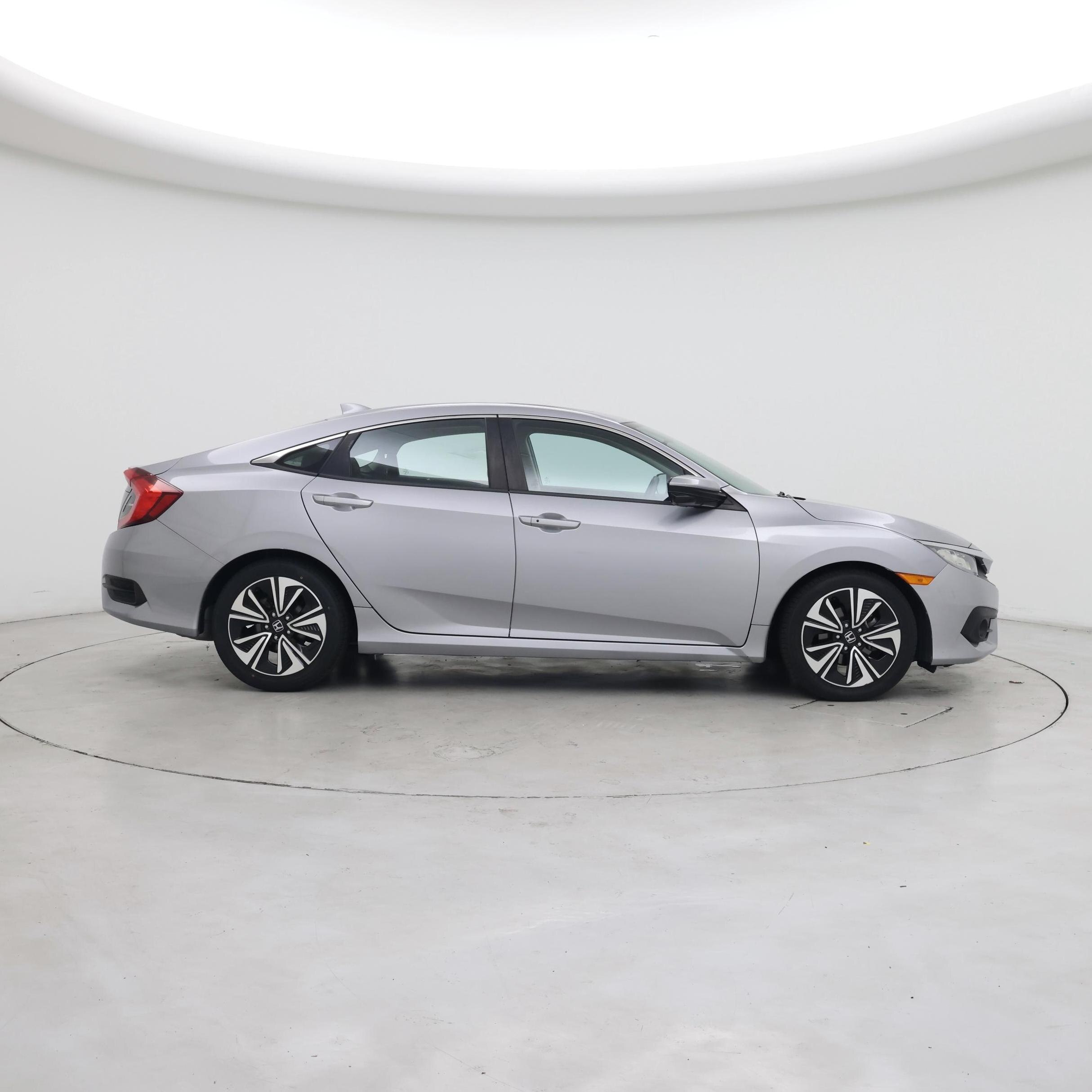 Thumbnail: 2016 Honda Civic - 7