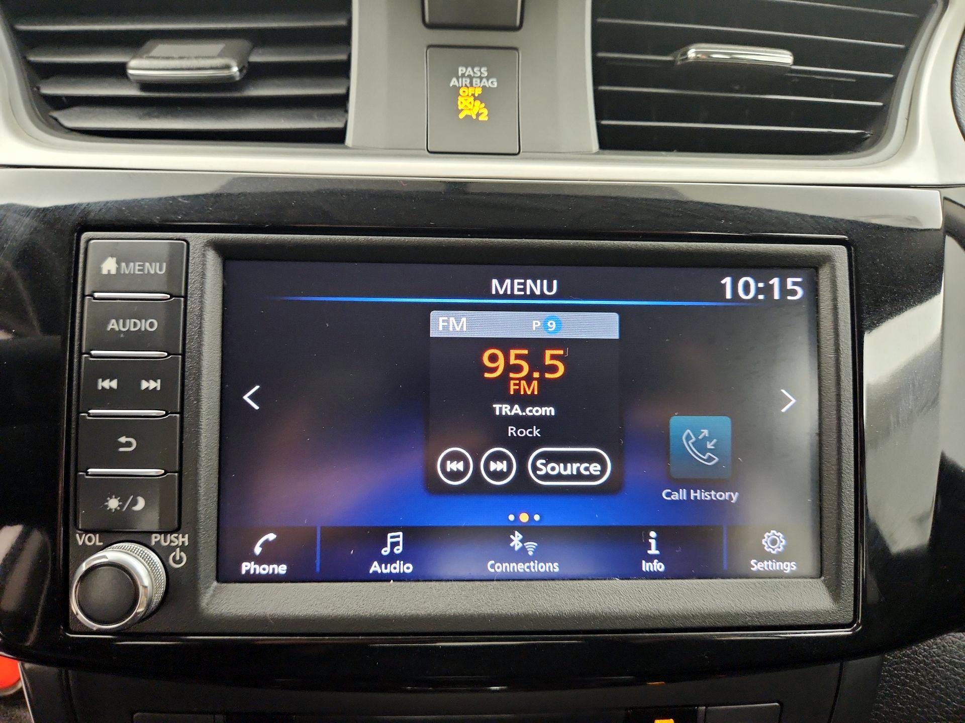 Thumbnail: 2019 Nissan Sentra - 15