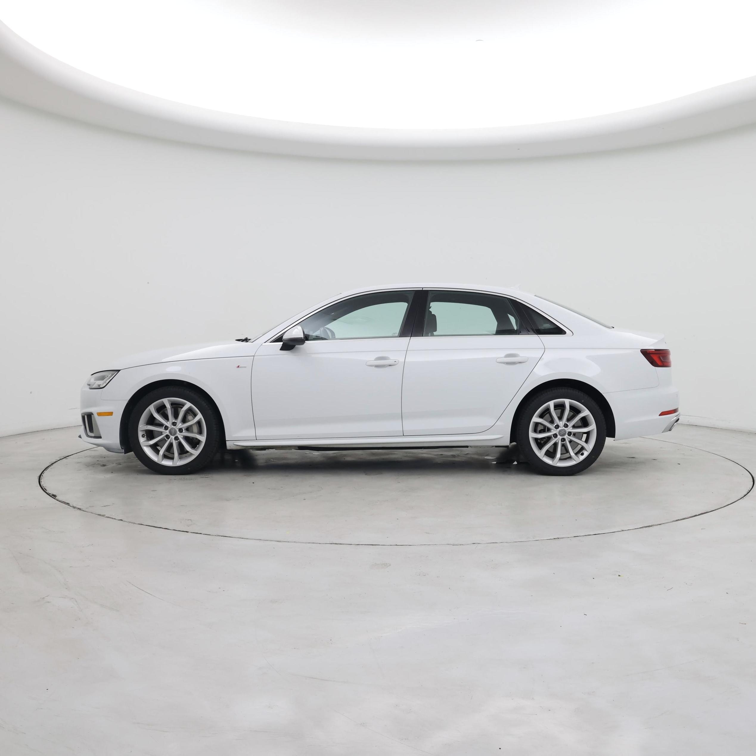 Thumbnail: 2019 Audi A4 - 3