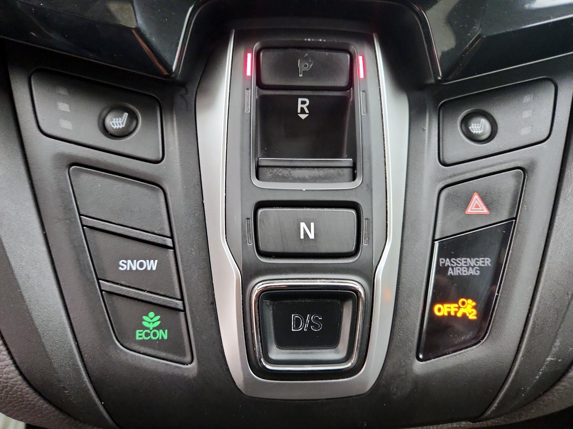 Thumbnail: 2019 Honda Odyssey - 17