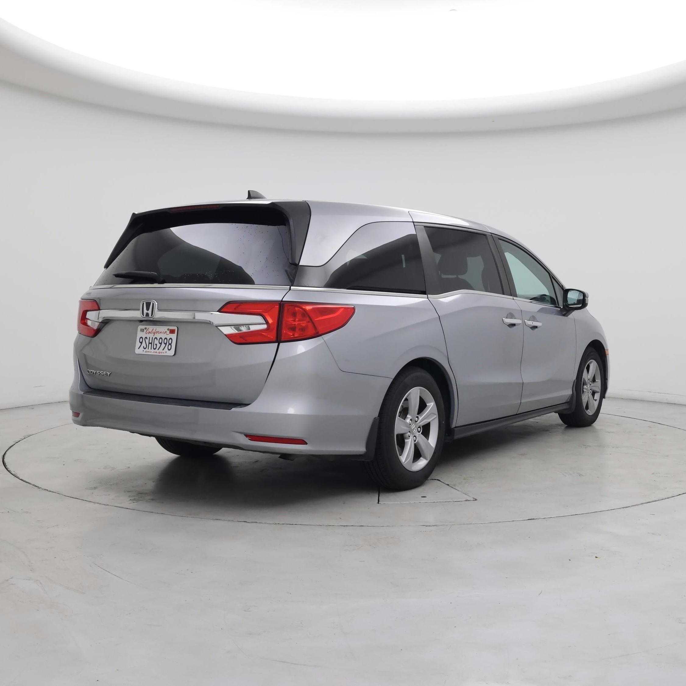 Thumbnail: 2019 Honda Odyssey - 8
