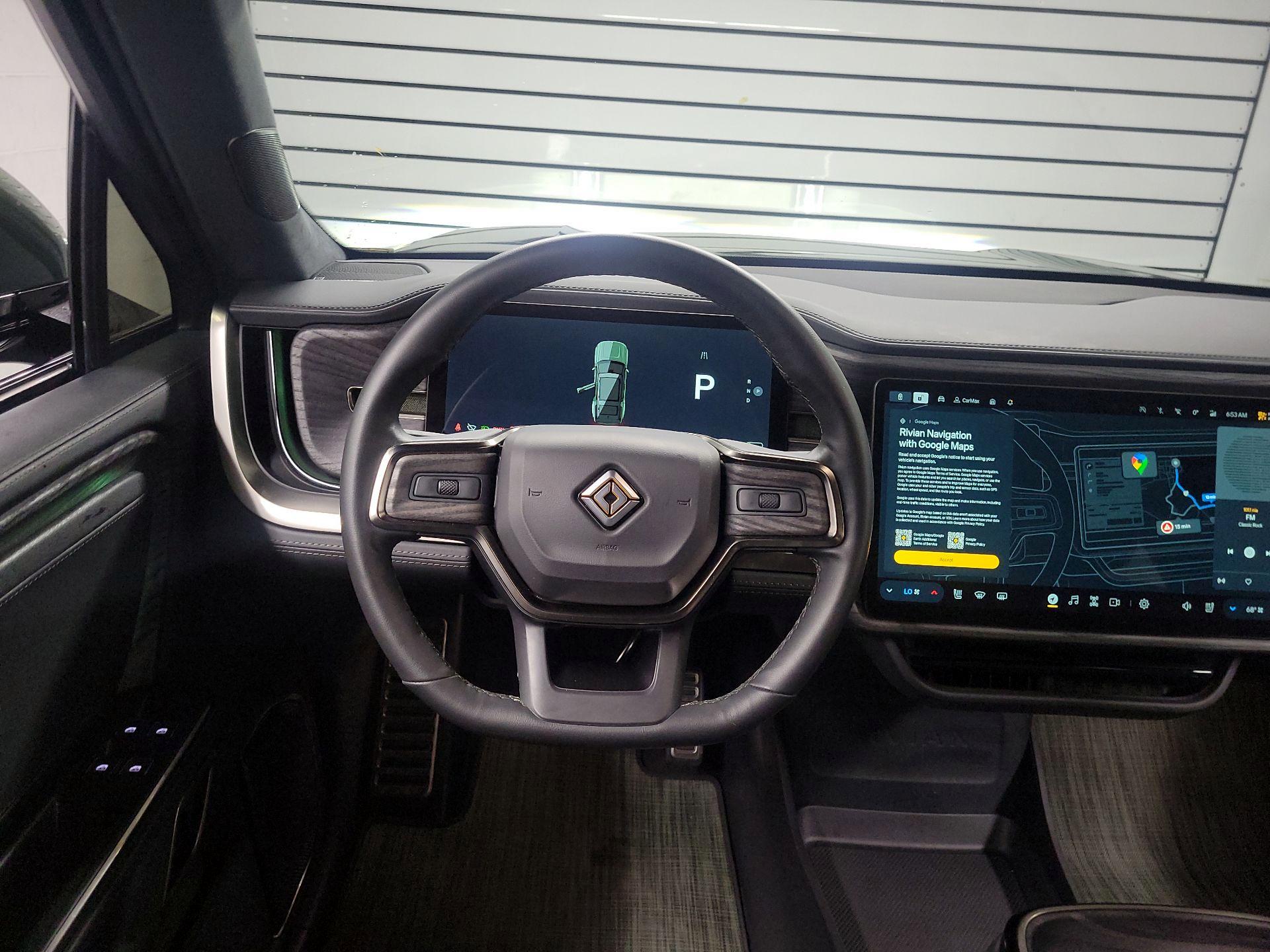 Thumbnail: 2022 Rivian R1S - 10