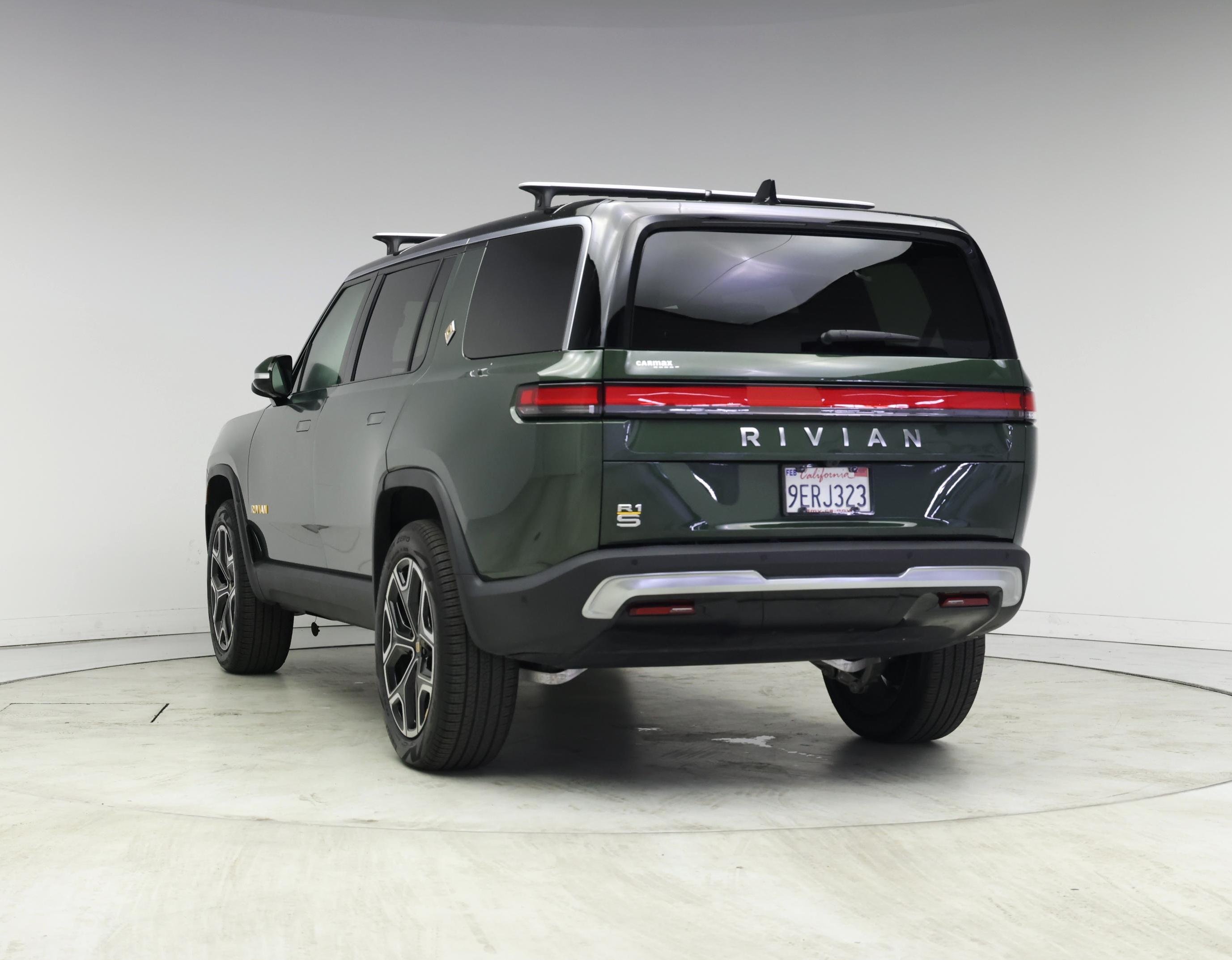 Thumbnail: 2022 Rivian R1S - 2