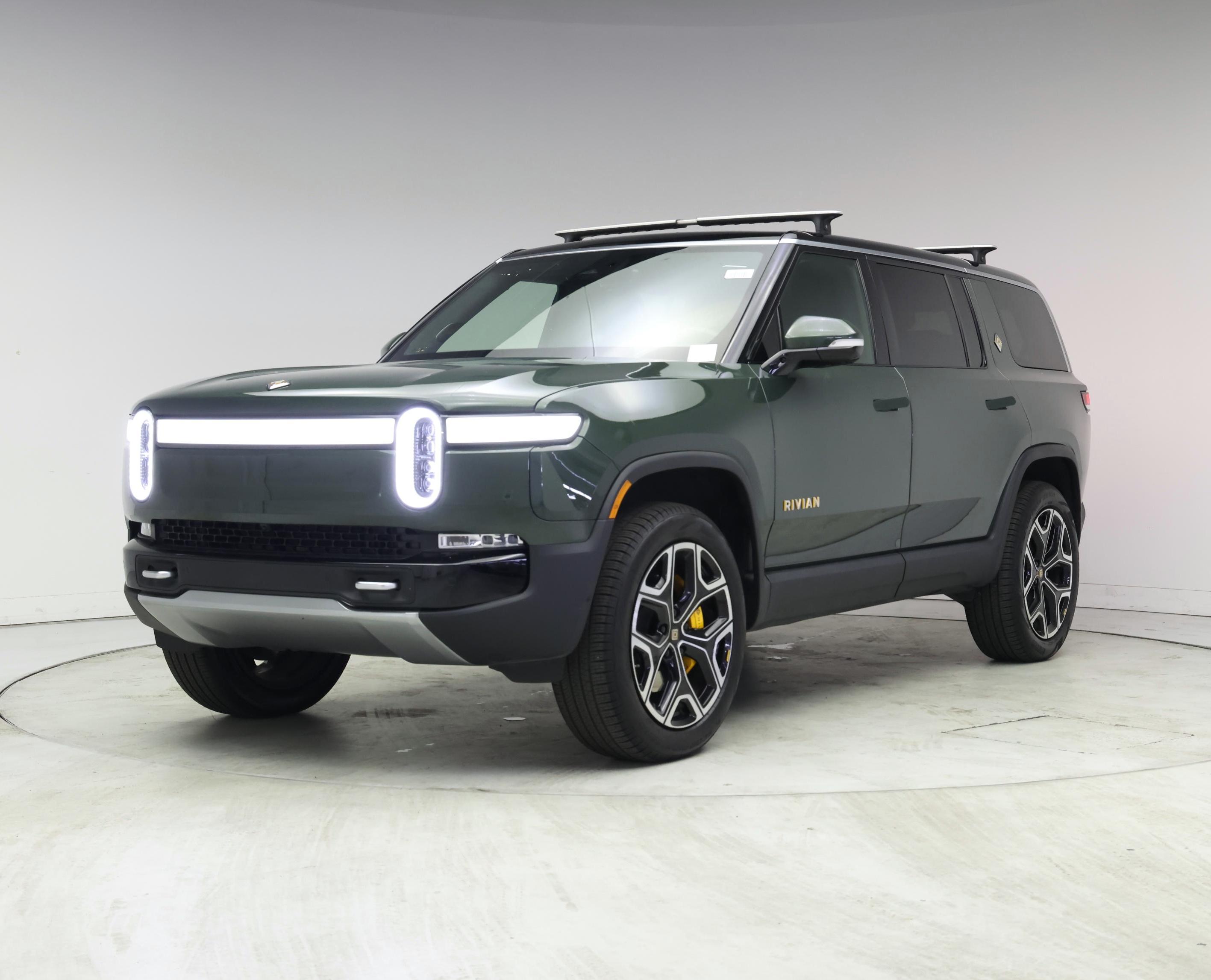 Thumbnail: 2022 Rivian R1S - 4