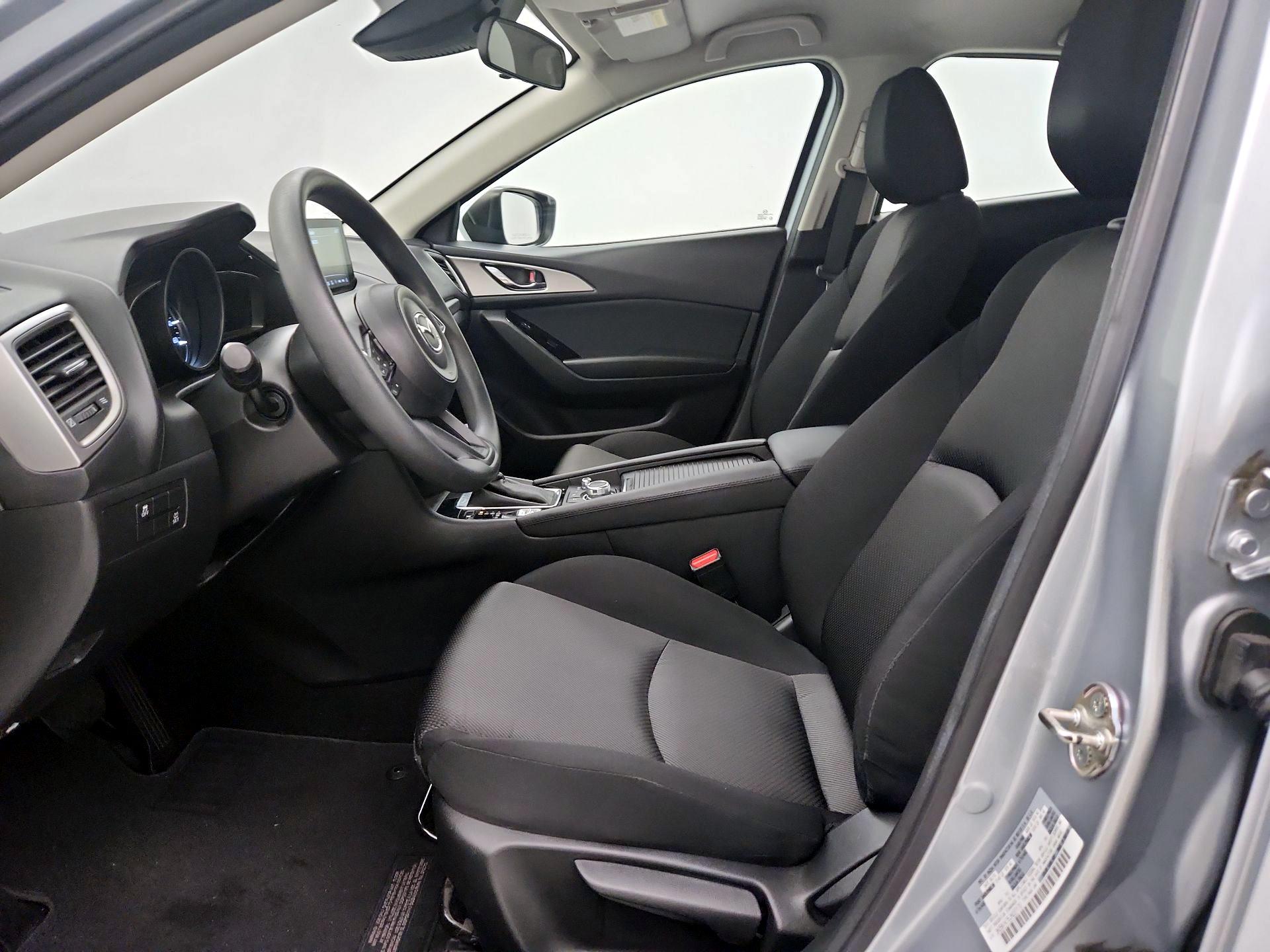 Thumbnail: 2018 Mazda Mazda3 - 11