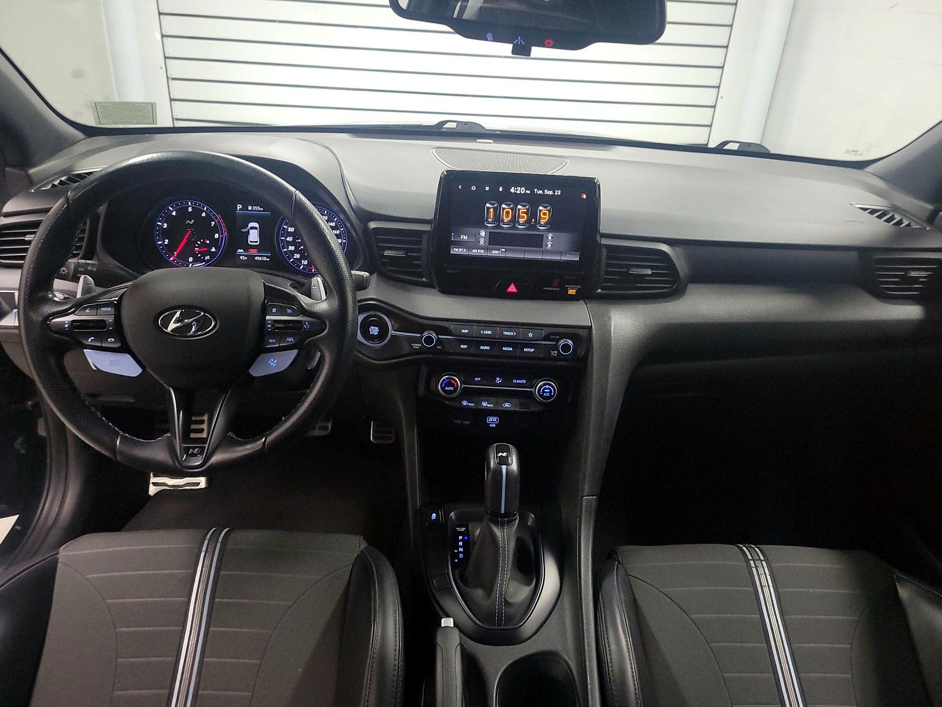 Thumbnail: 2021 Hyundai Veloster - 9
