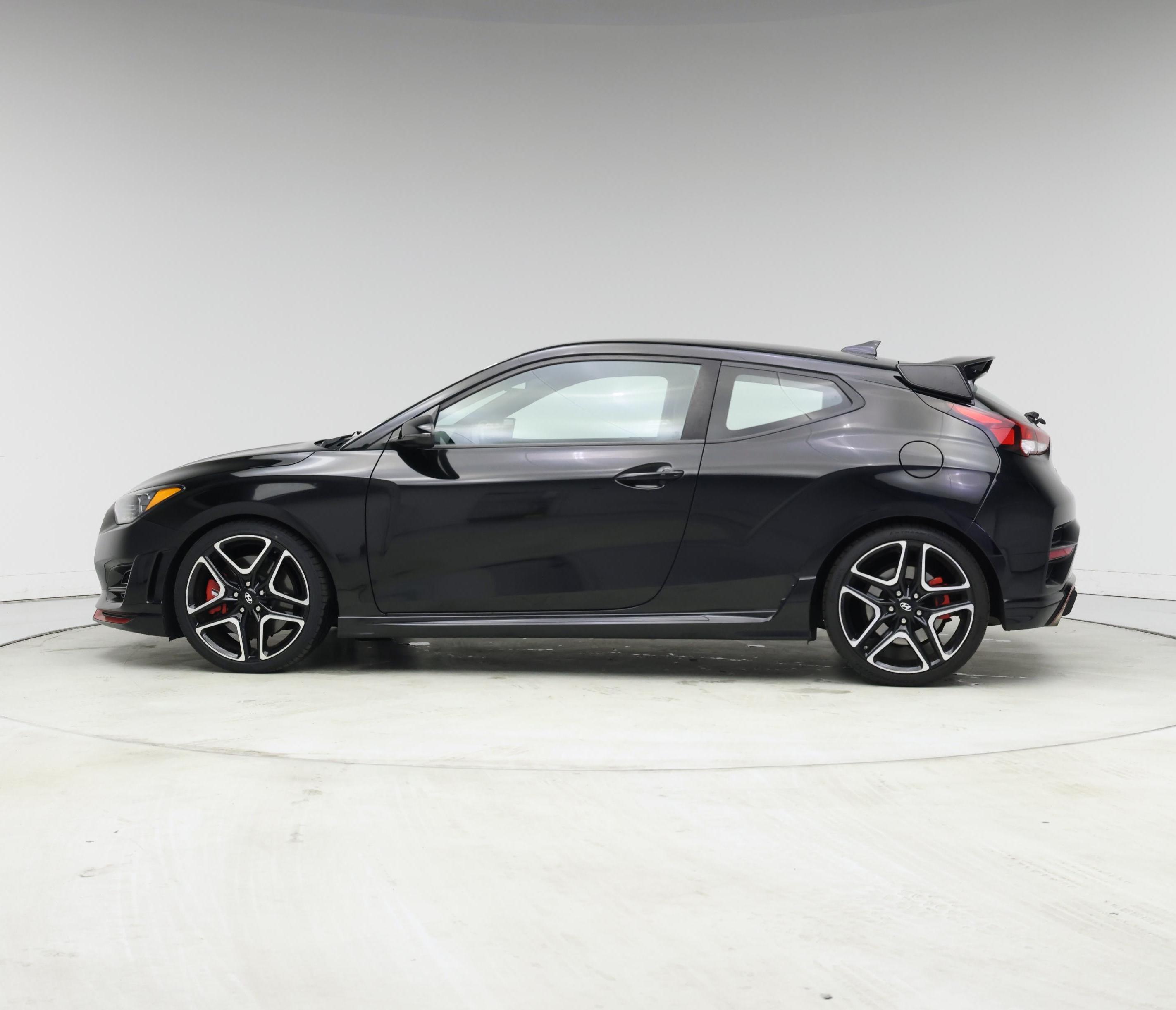 Thumbnail: 2021 Hyundai Veloster - 3