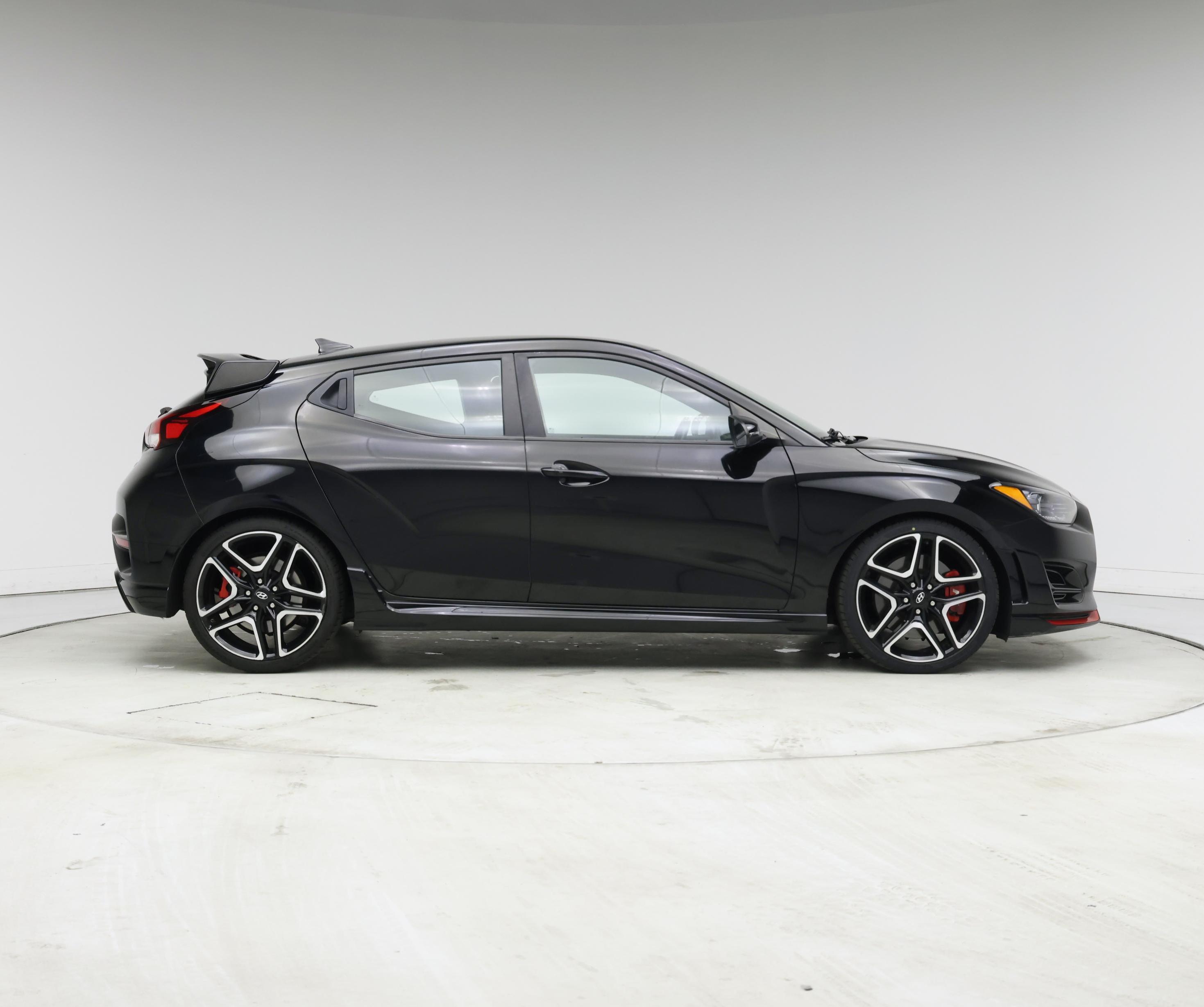 Thumbnail: 2021 Hyundai Veloster - 7