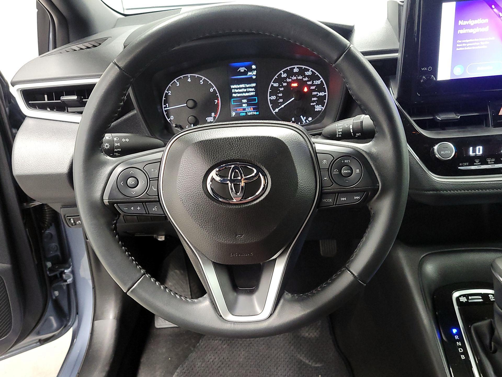 Thumbnail: 2025 Toyota Corolla - 10