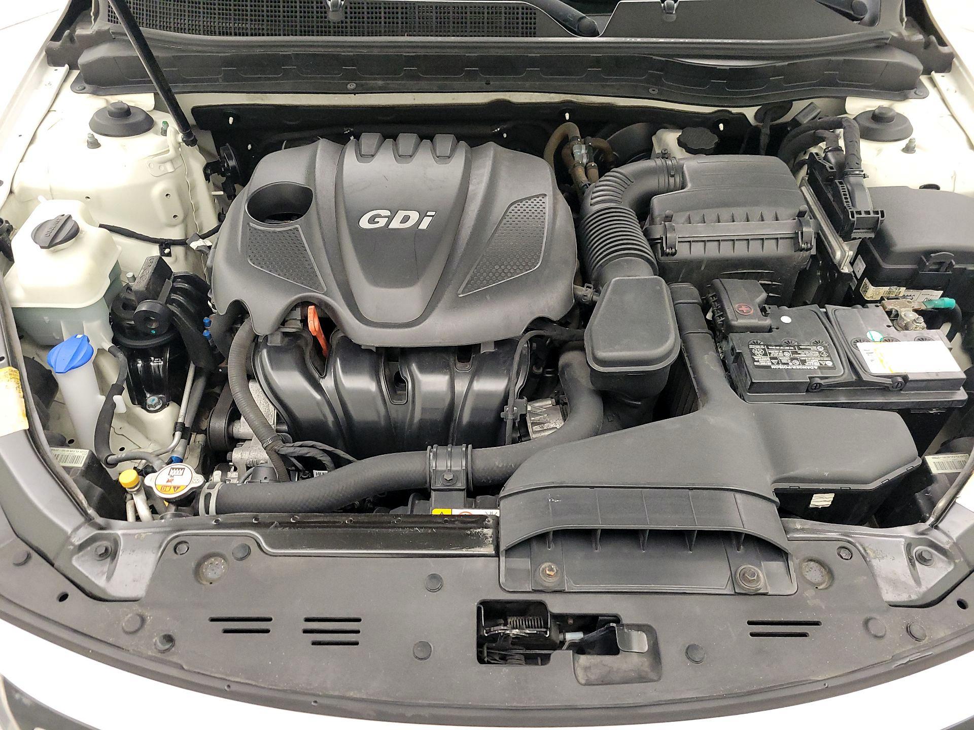 Thumbnail: 2015 Kia Optima - 20