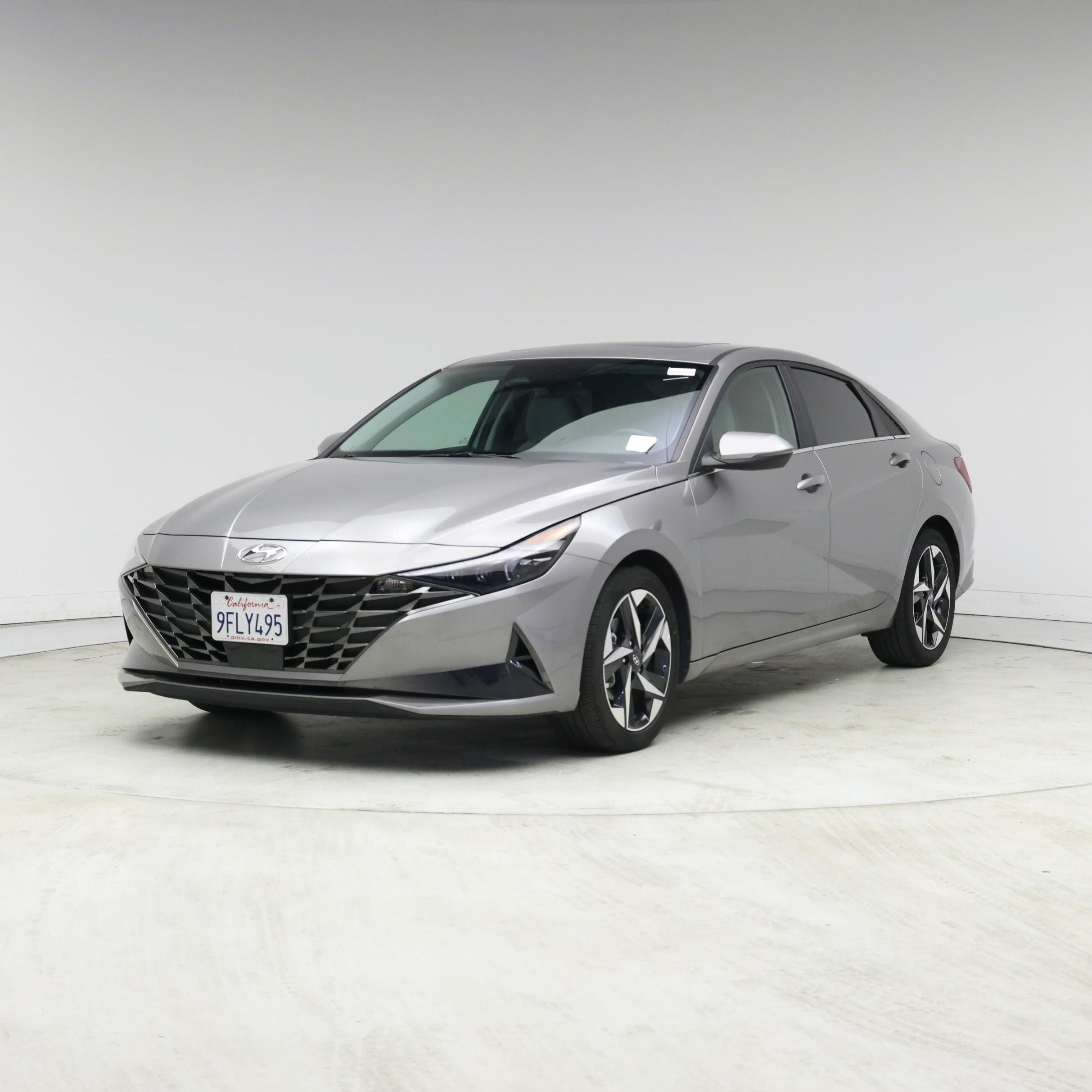 Thumbnail: 2023 Hyundai Elantra - 4