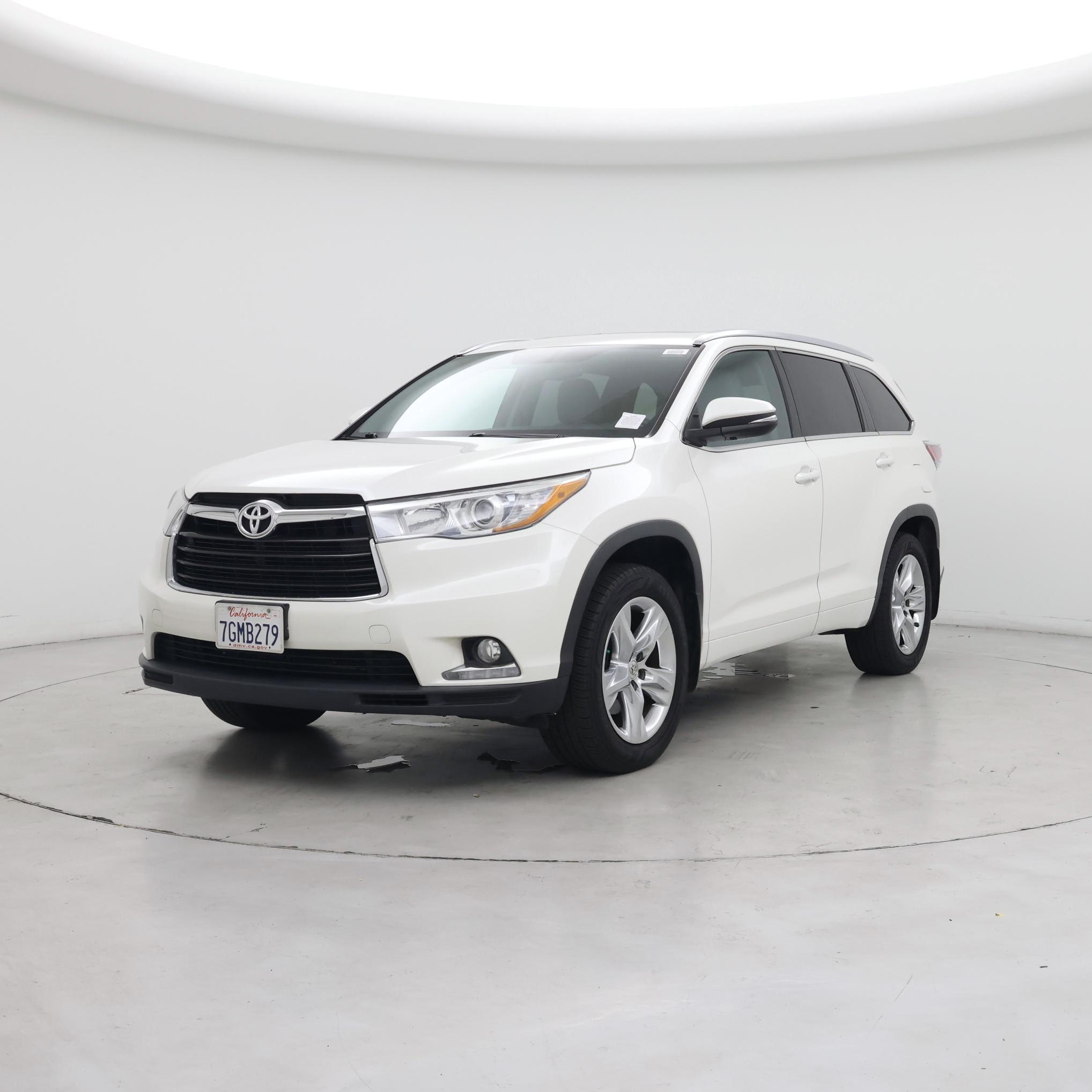 Thumbnail: 2014 Toyota Highlander - 4