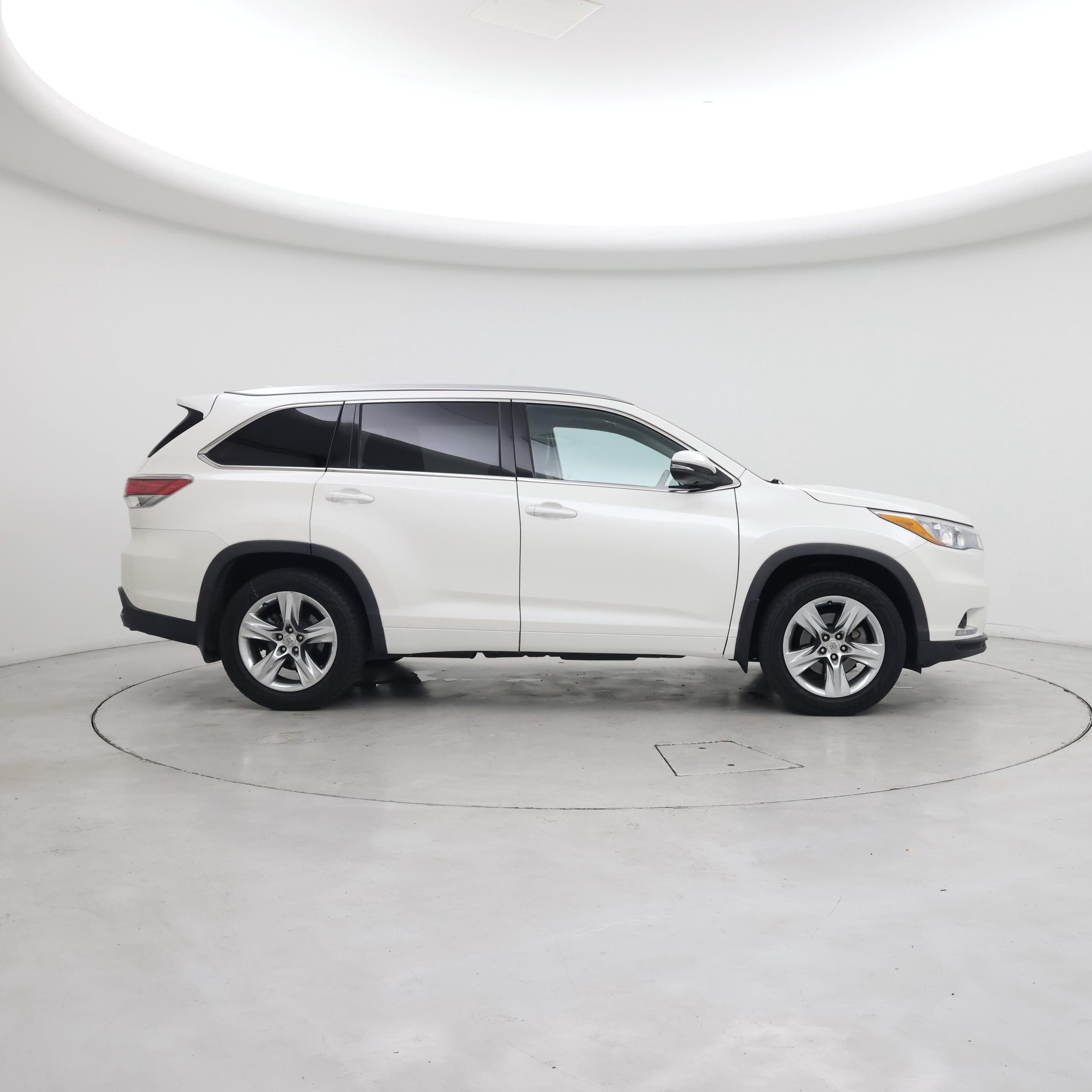 Thumbnail: 2014 Toyota Highlander - 7