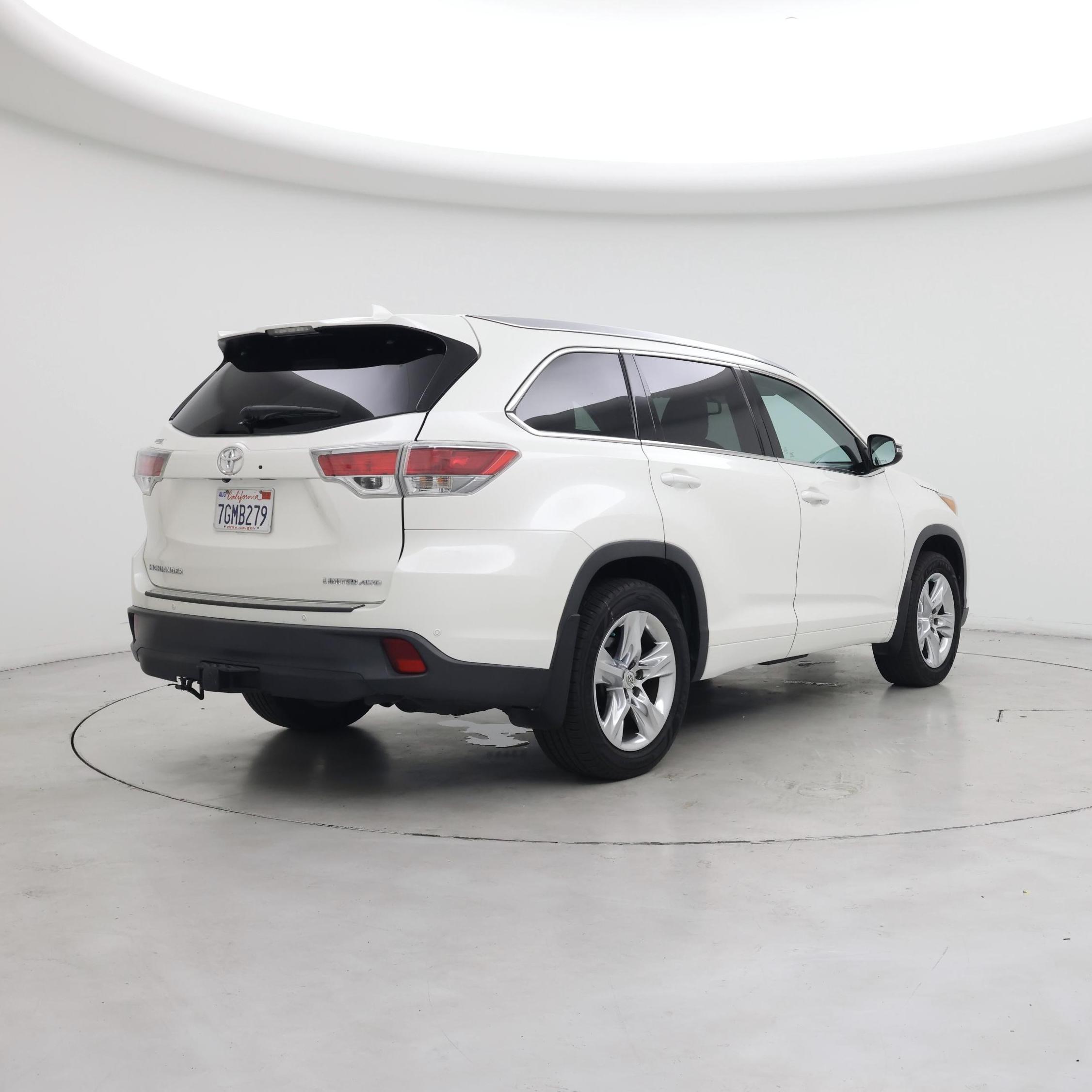 Thumbnail: 2014 Toyota Highlander - 8