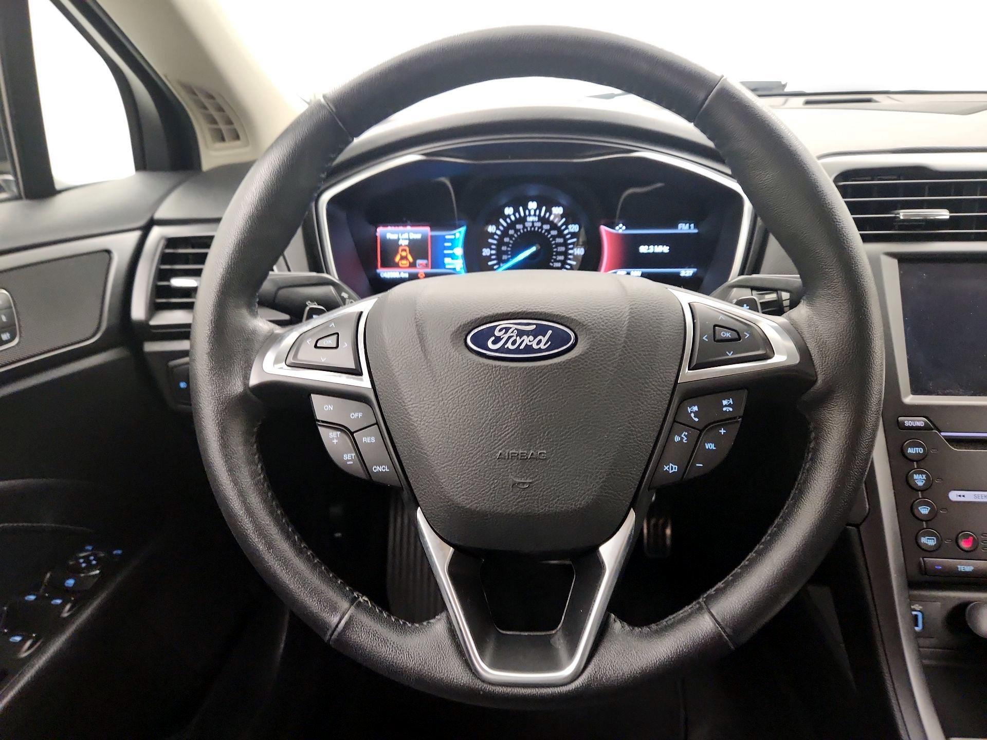 Thumbnail: 2018 Ford Fusion - 10